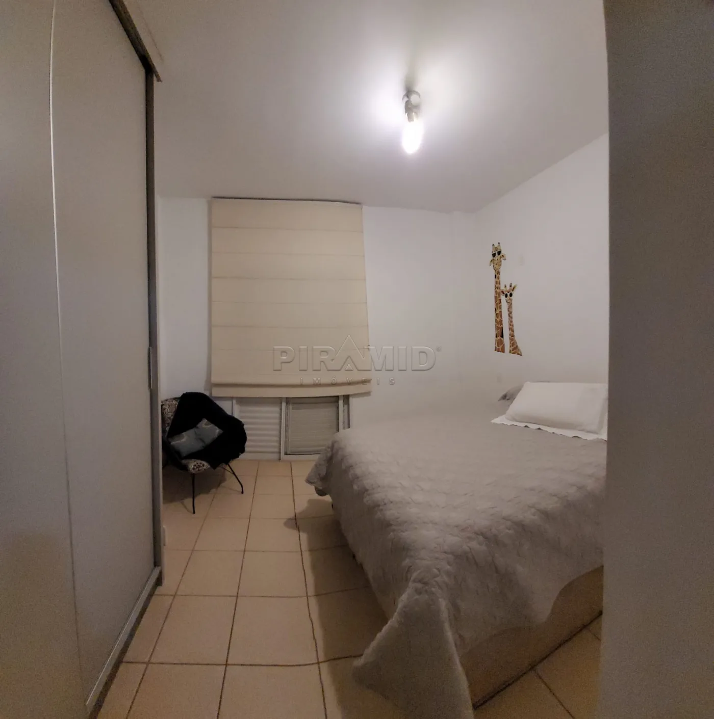 Alugar Apartamento / Padr&atilde;o em Ribeir&atilde;o Preto R$ 1.700,00 - Foto 3