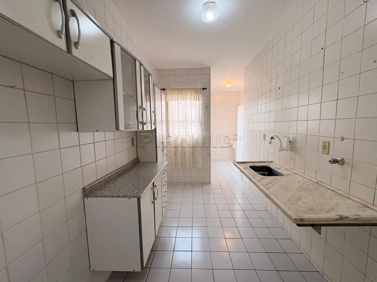 Alugar Apartamento / Padr&atilde;o em Ribeir&atilde;o Preto R$ 1.000,00 - Foto 8