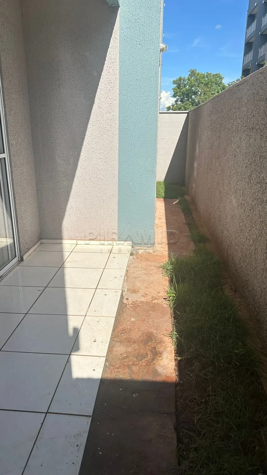 Alugar Apartamento / Padr&atilde;o em Ribeir&atilde;o Preto R$ 2.200,00 - Foto 3