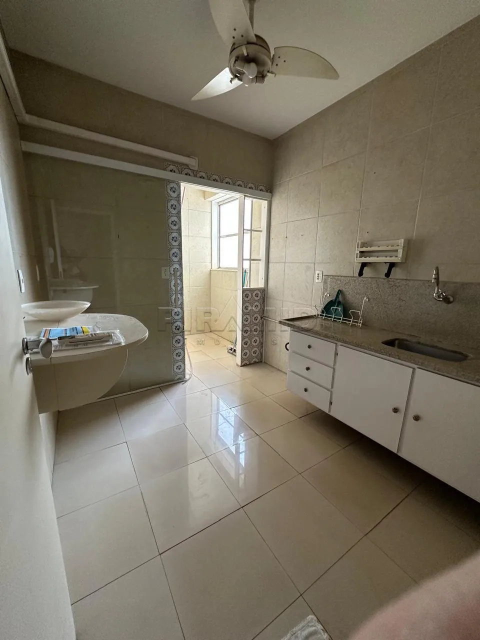 Alugar Apartamento / Padr&atilde;o em Ribeir&atilde;o Preto R$ 1.550,00 - Foto 5