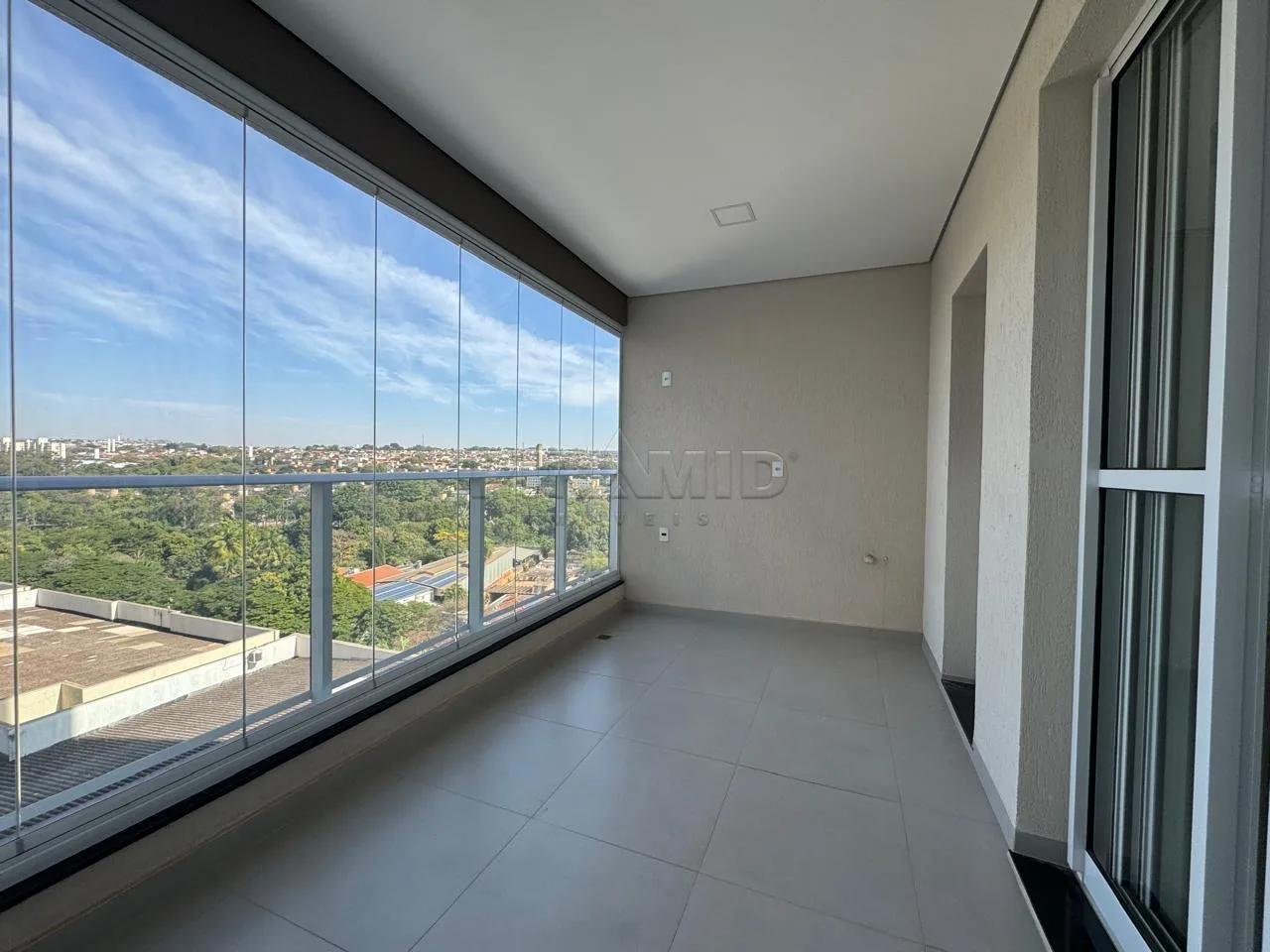 Alugar Apartamento / Padr&atilde;o em Ribeir&atilde;o Preto R$ 3.700,00 - Foto 3