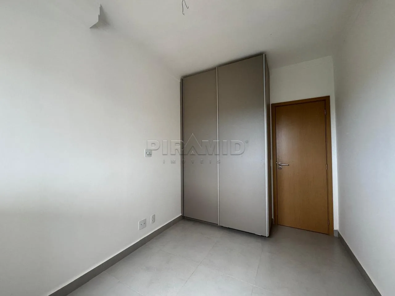 Alugar Apartamento / Padr&atilde;o em Ribeir&atilde;o Preto R$ 3.700,00 - Foto 6