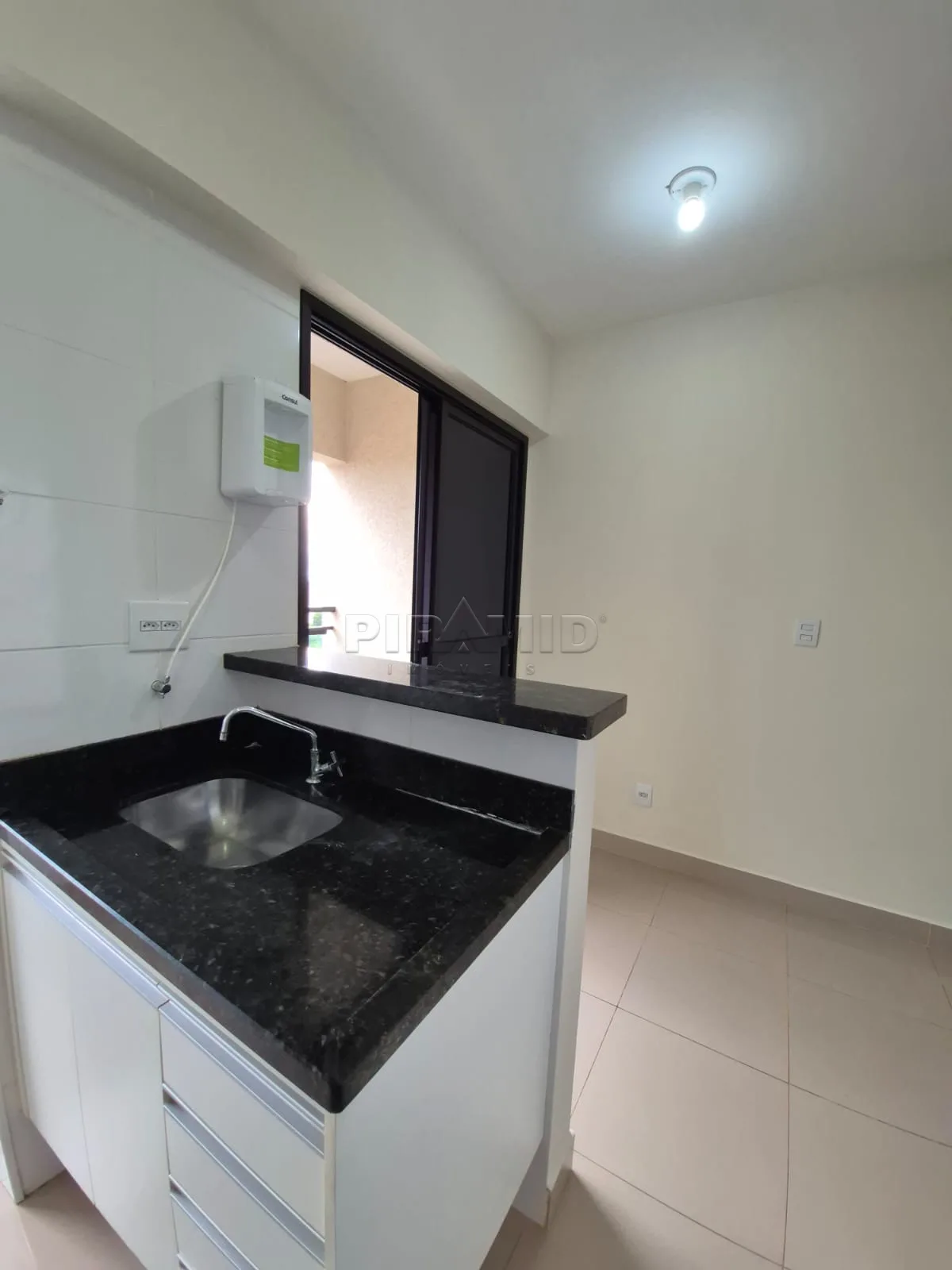 Alugar Apartamento / Padr&atilde;o em Ribeir&atilde;o Preto R$ 1.900,00 - Foto 10