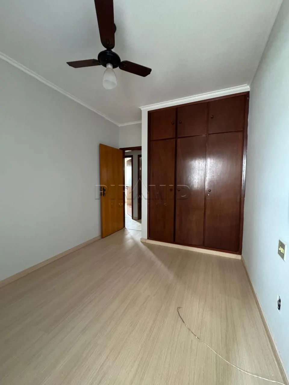 Comprar Apartamento / Padr&atilde;o em Ribeir&atilde;o Preto R$ 290.000,00 - Foto 6