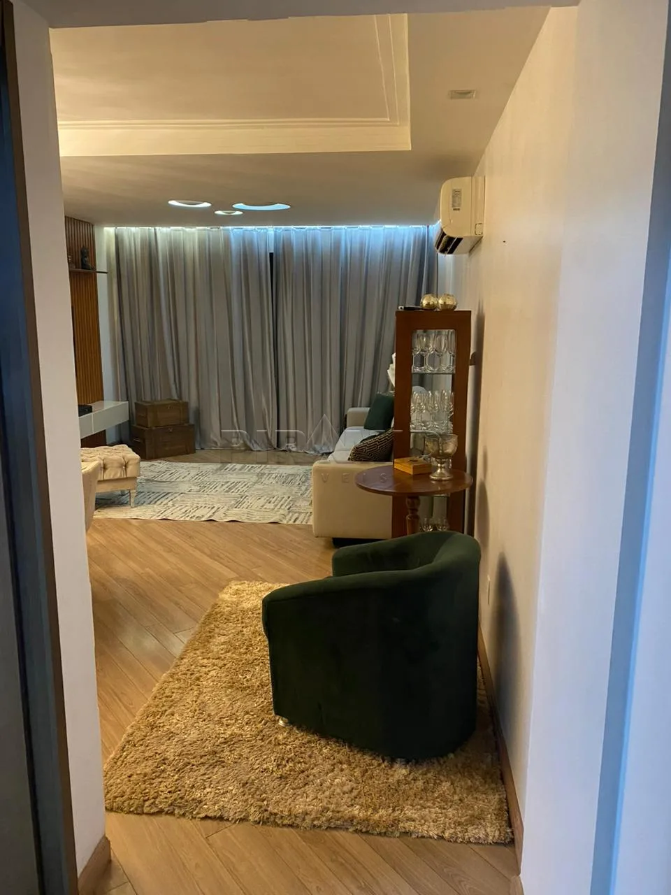 Comprar Apartamento / Padr&atilde;o em Ribeir&atilde;o Preto R$ 940.000,00 - Foto 2
