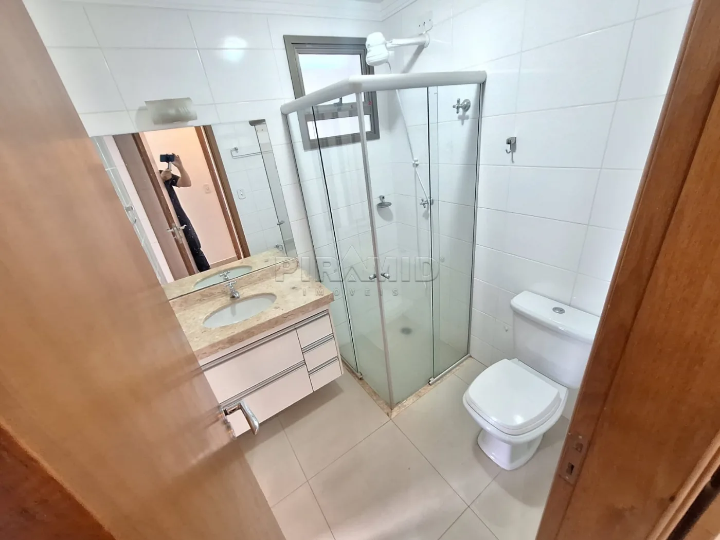 Alugar Apartamento / Padr&atilde;o em Ribeir&atilde;o Preto R$ 3.400,00 - Foto 15