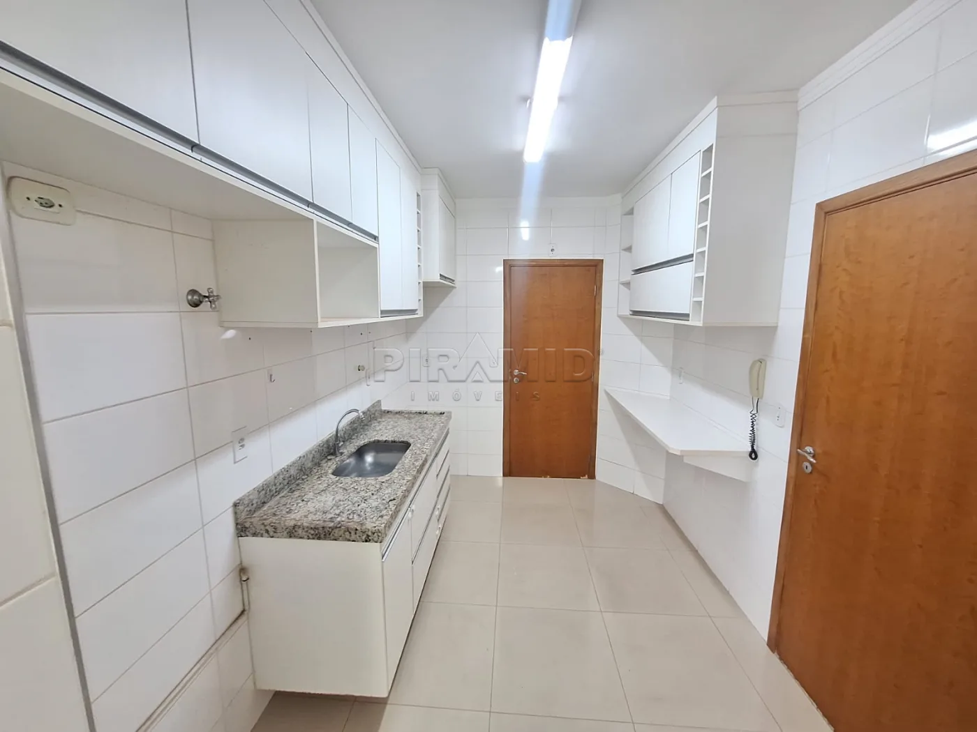 Alugar Apartamento / Padr&atilde;o em Ribeir&atilde;o Preto R$ 3.400,00 - Foto 22
