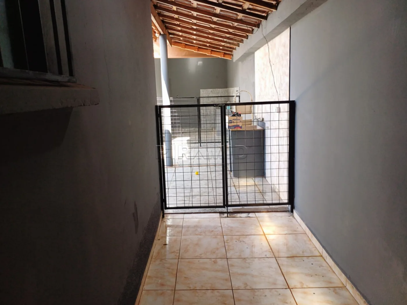 Alugar Casa / Padr&atilde;o em Ribeir&atilde;o Preto R$ 1.500,00 - Foto 16