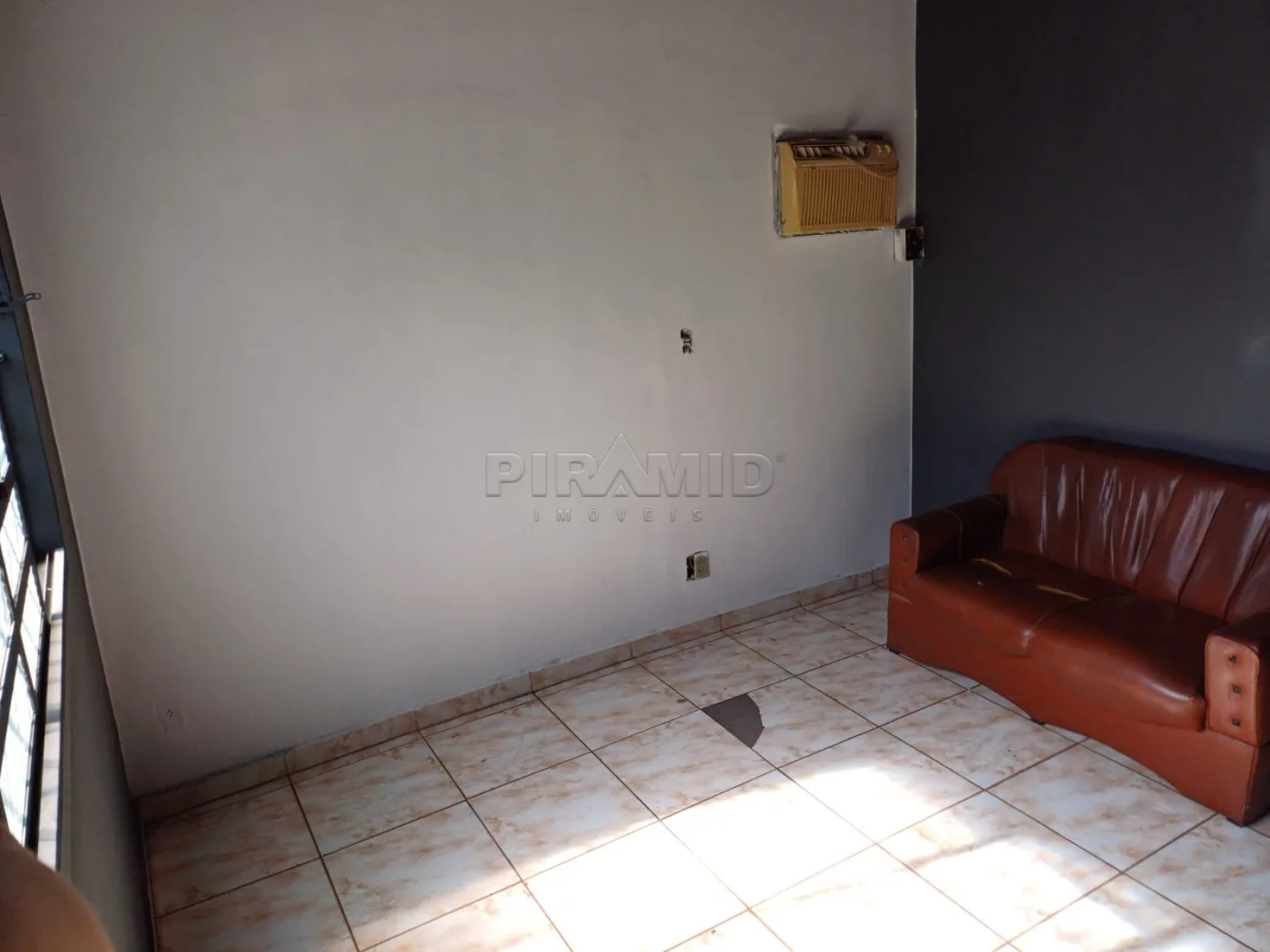 Alugar Casa / Padr&atilde;o em Ribeir&atilde;o Preto R$ 1.500,00 - Foto 6