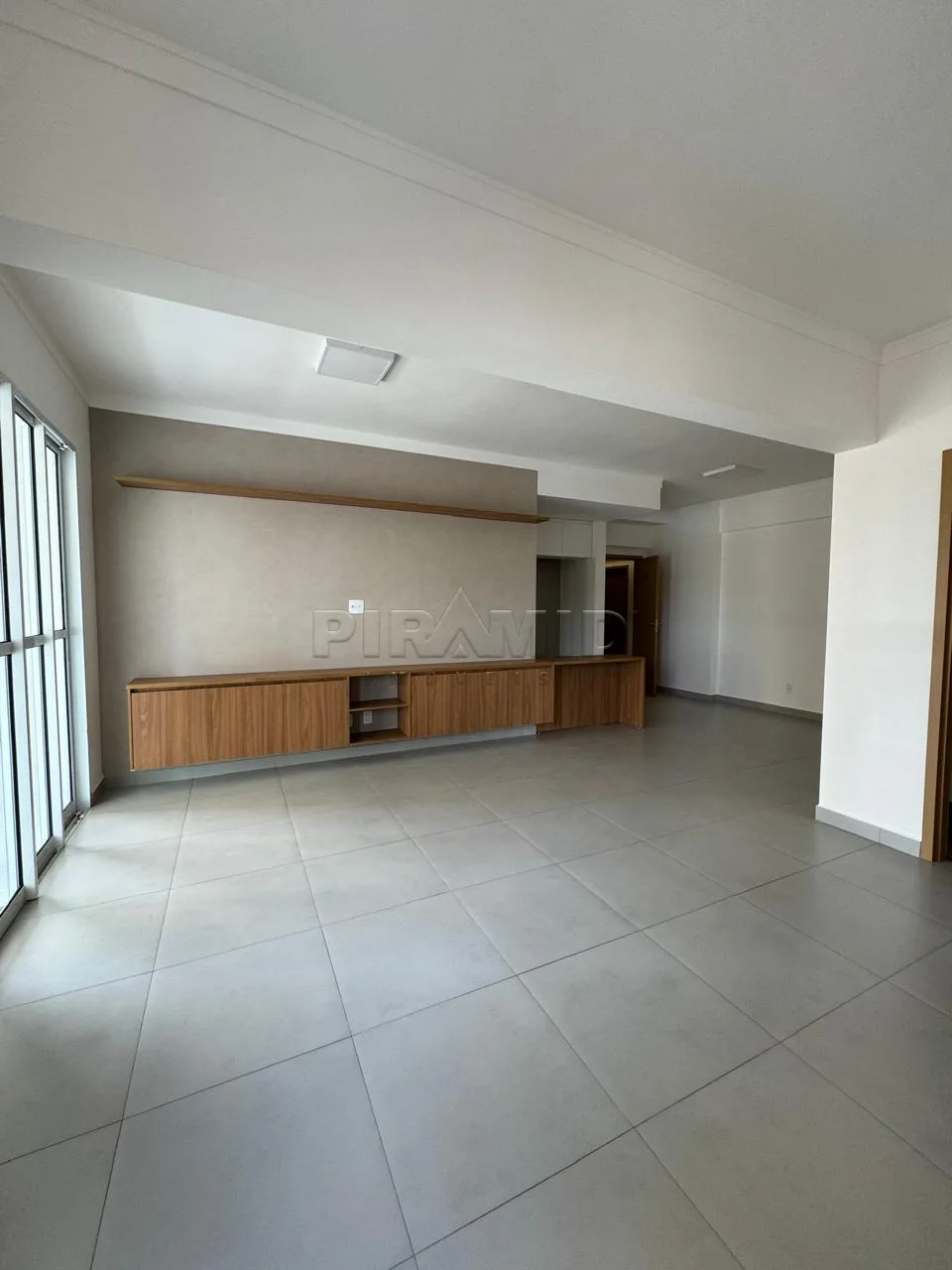 Comprar Apartamento / Padr&atilde;o em Ribeir&atilde;o Preto R$ 695.000,00 - Foto 2