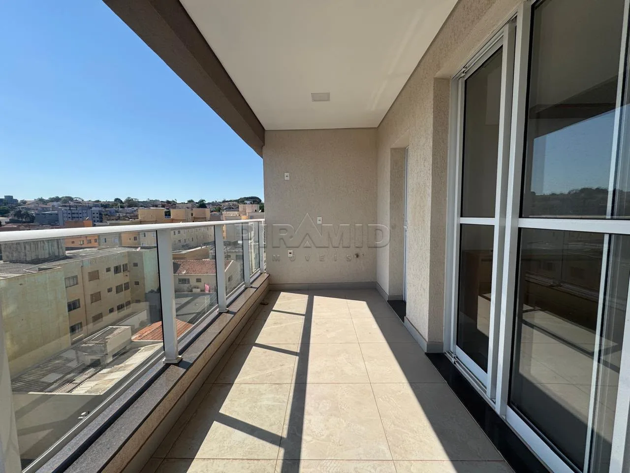 Alugar Apartamento / Padr&atilde;o em Ribeir&atilde;o Preto R$ 4.000,00 - Foto 2