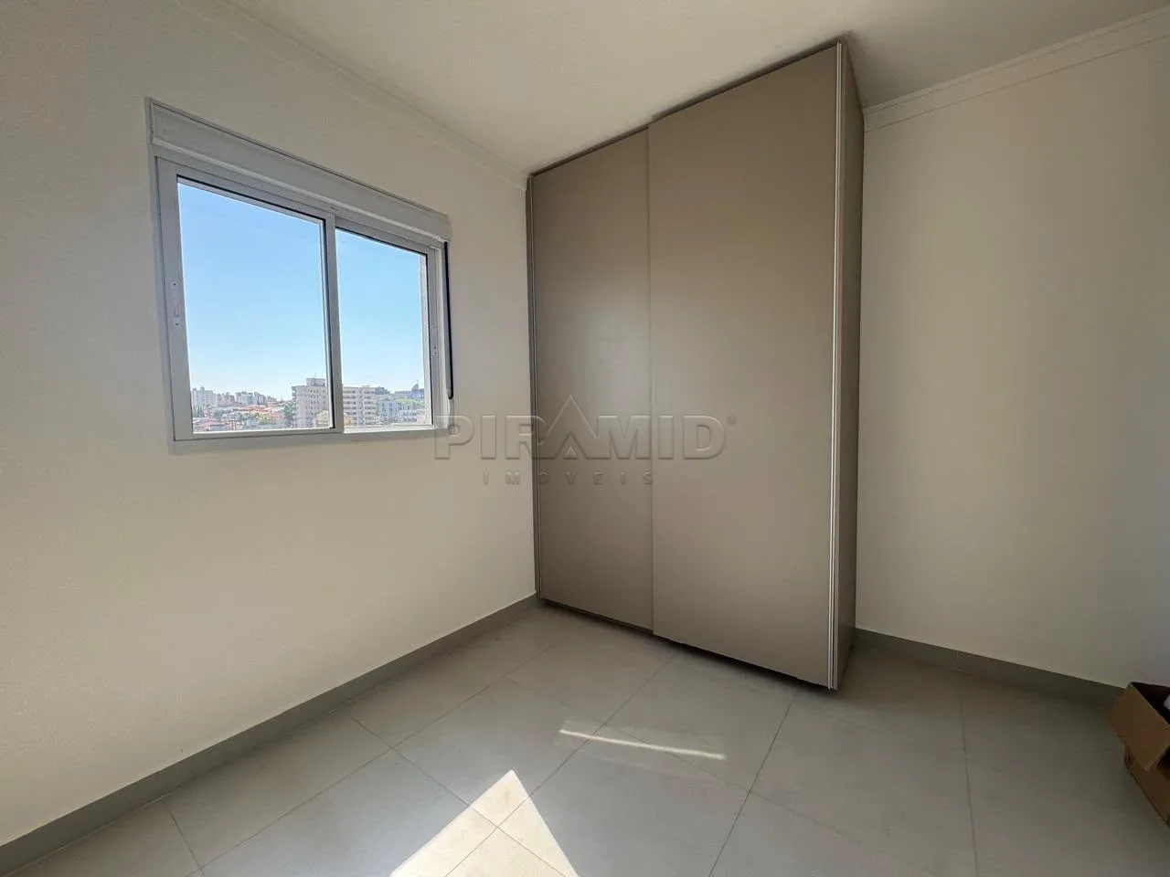 Alugar Apartamento / Padr&atilde;o em Ribeir&atilde;o Preto R$ 4.000,00 - Foto 10