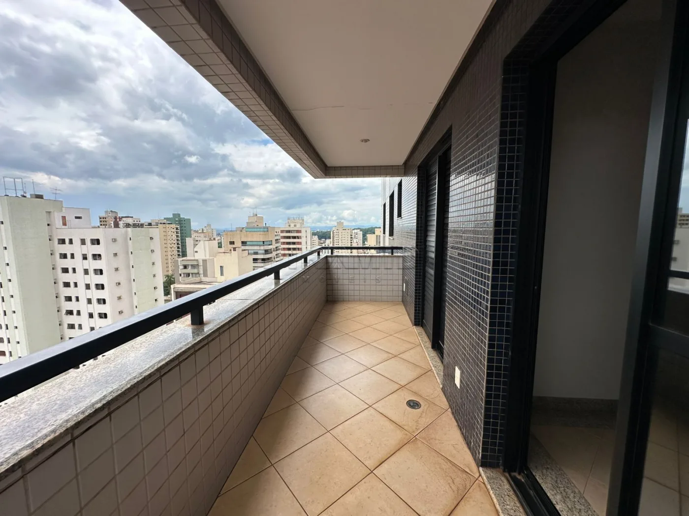 Alugar Apartamento / Padr&atilde;o em Ribeir&atilde;o Preto R$ 3.000,00 - Foto 5