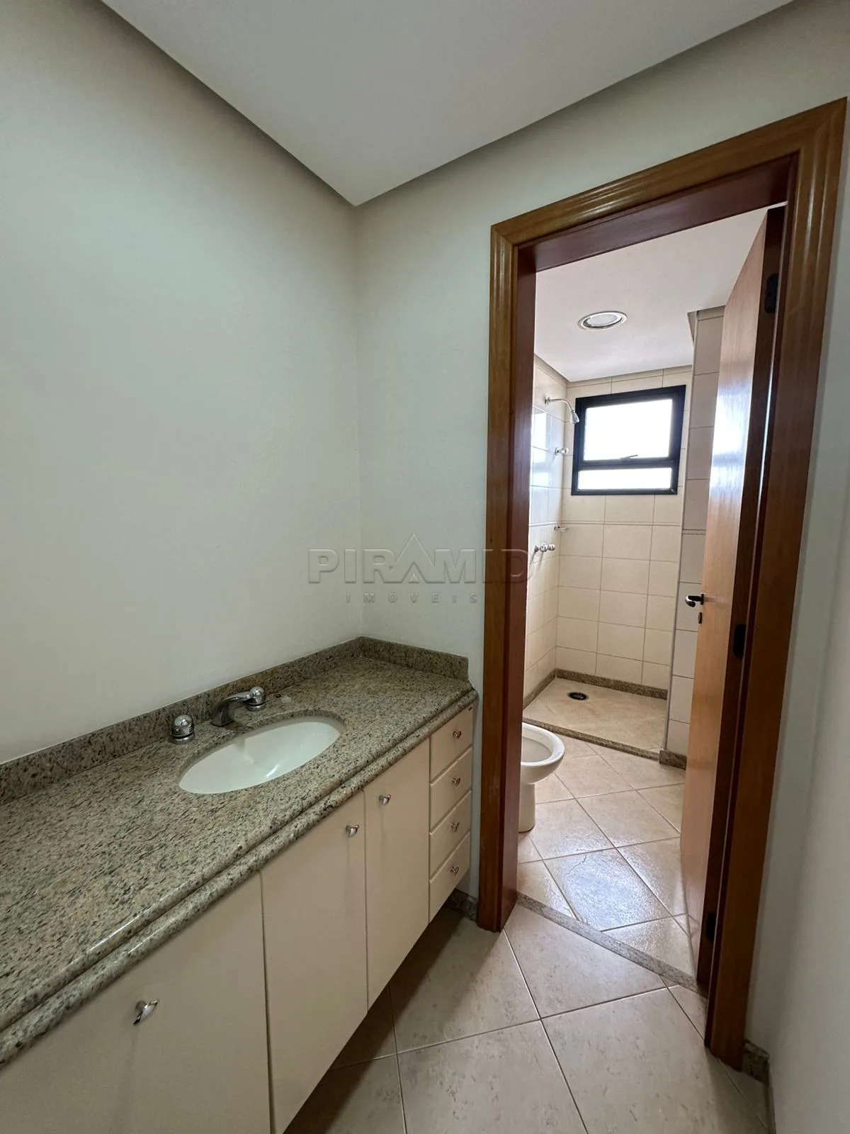 Alugar Apartamento / Padr&atilde;o em Ribeir&atilde;o Preto R$ 3.000,00 - Foto 6
