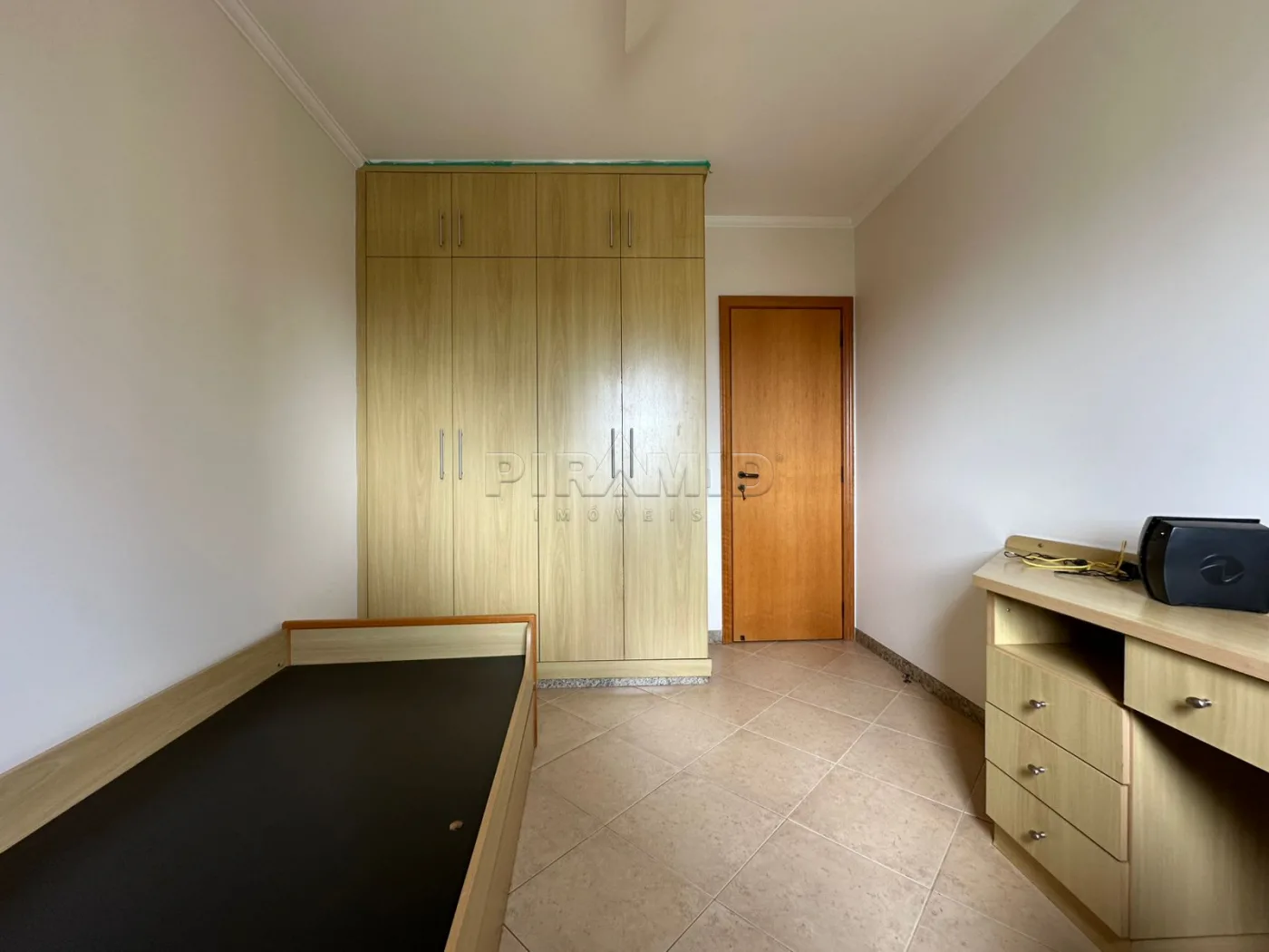 Alugar Apartamento / Padr&atilde;o em Ribeir&atilde;o Preto R$ 3.000,00 - Foto 10