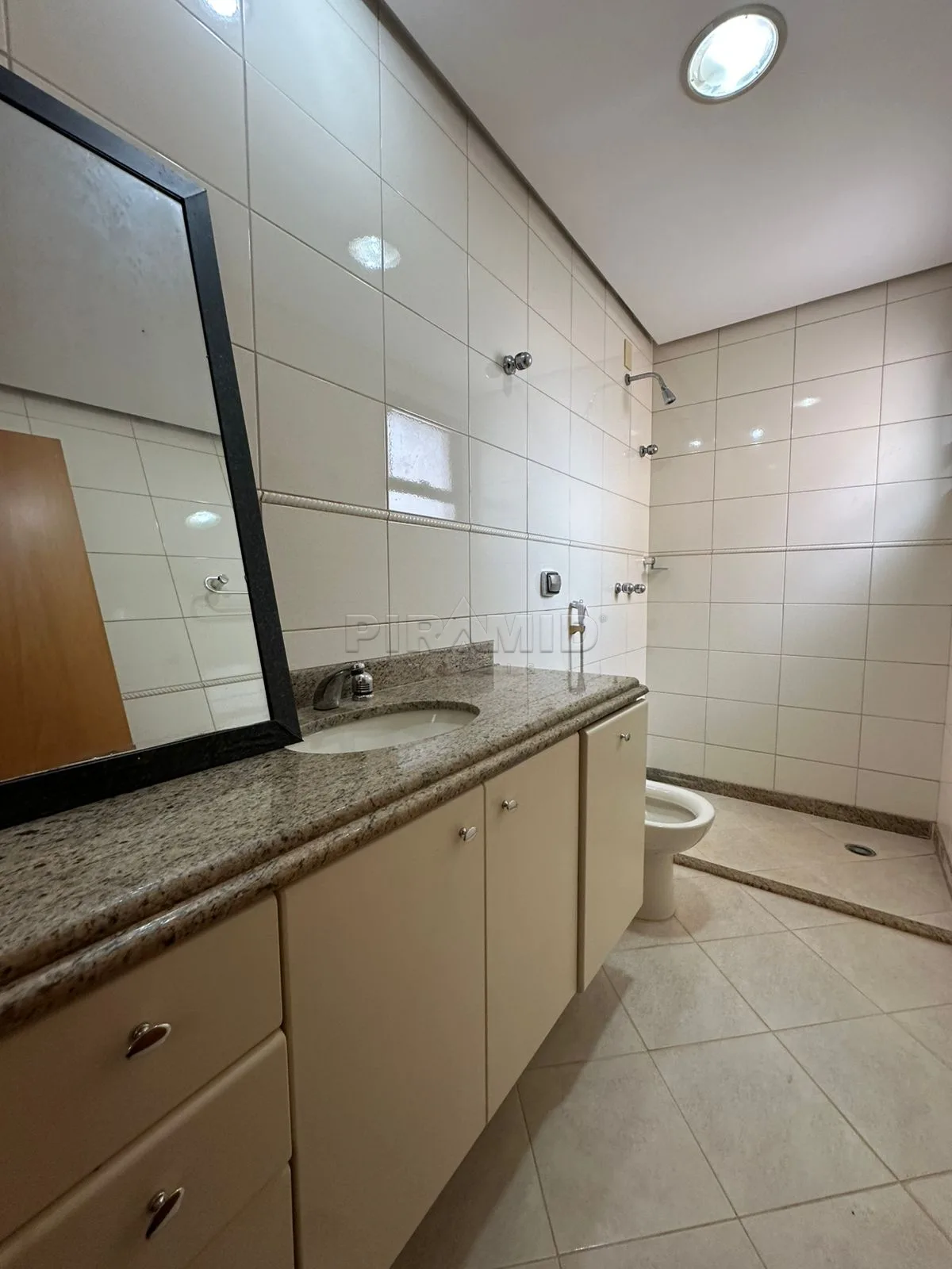 Alugar Apartamento / Padr&atilde;o em Ribeir&atilde;o Preto R$ 3.000,00 - Foto 11