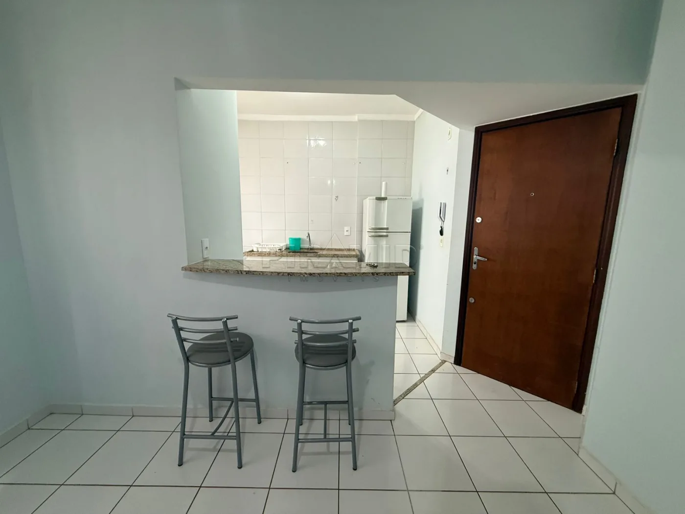 Alugar Apartamento / Padr&atilde;o em Ribeir&atilde;o Preto R$ 2.500,00 - Foto 3