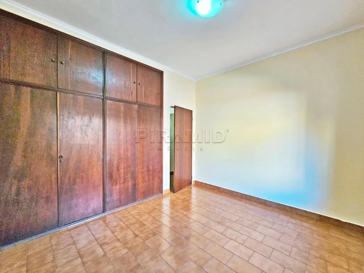 Alugar Casa / Padr&atilde;o em Ribeir&atilde;o Preto R$ 8.500,00 - Foto 8