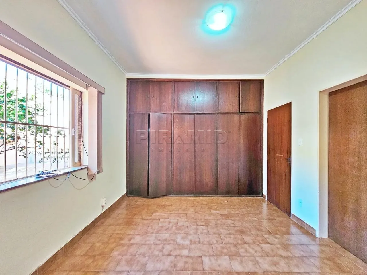 Alugar Casa / Padr&atilde;o em Ribeir&atilde;o Preto R$ 8.500,00 - Foto 14