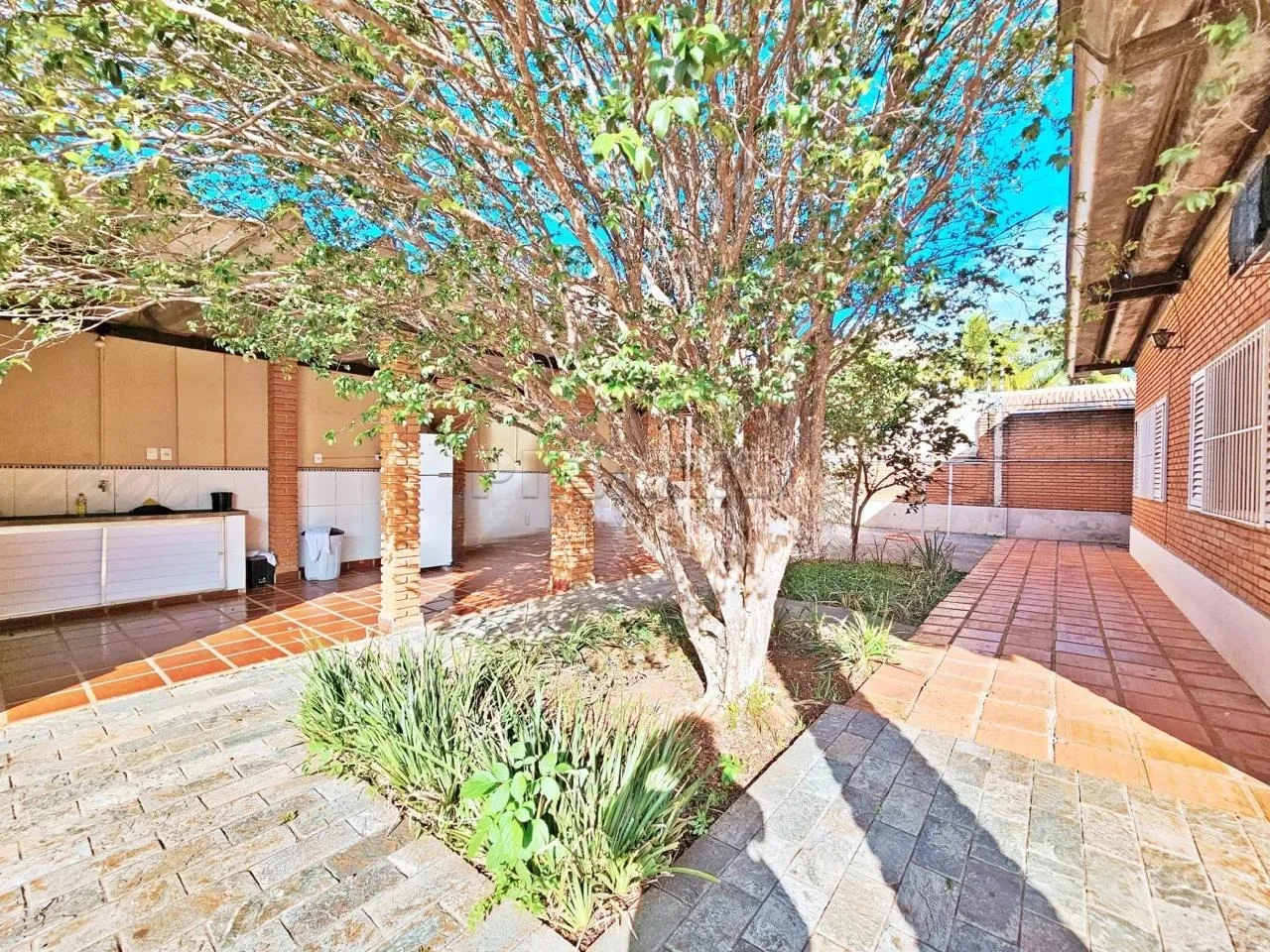 Alugar Casa / Padr&atilde;o em Ribeir&atilde;o Preto R$ 8.500,00 - Foto 23