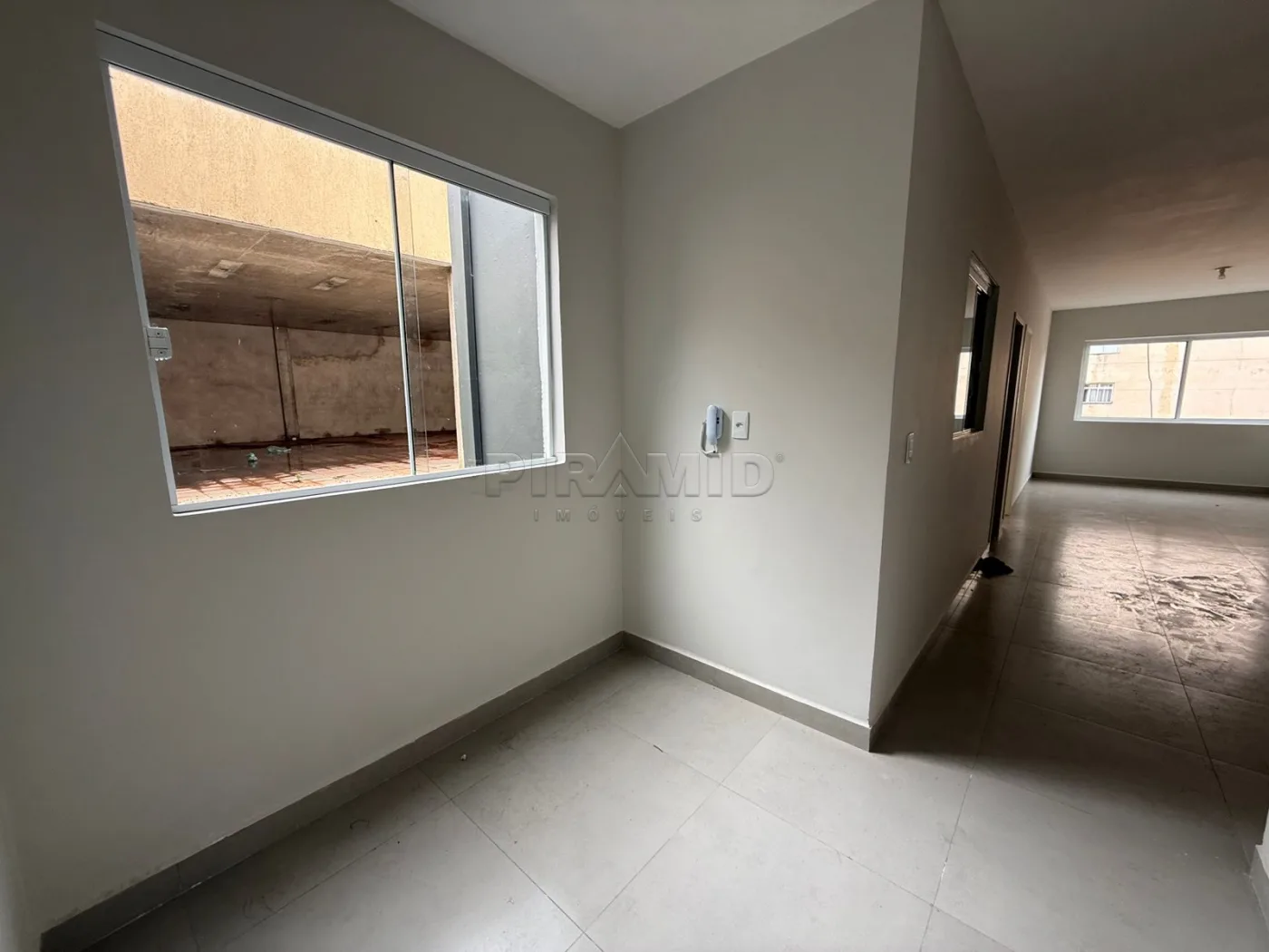 Alugar Apartamento / Padr&atilde;o em Ribeir&atilde;o Preto R$ 1.600,00 - Foto 1