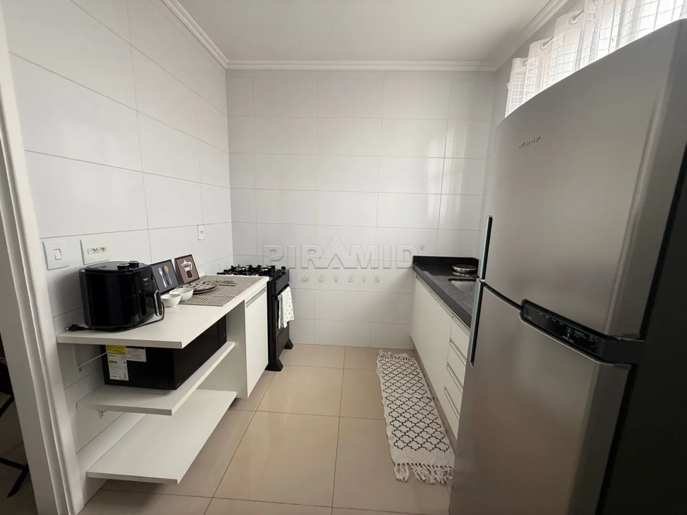 Alugar Apartamento / Padr&atilde;o em Ribeir&atilde;o Preto R$ 1.990,00 - Foto 5