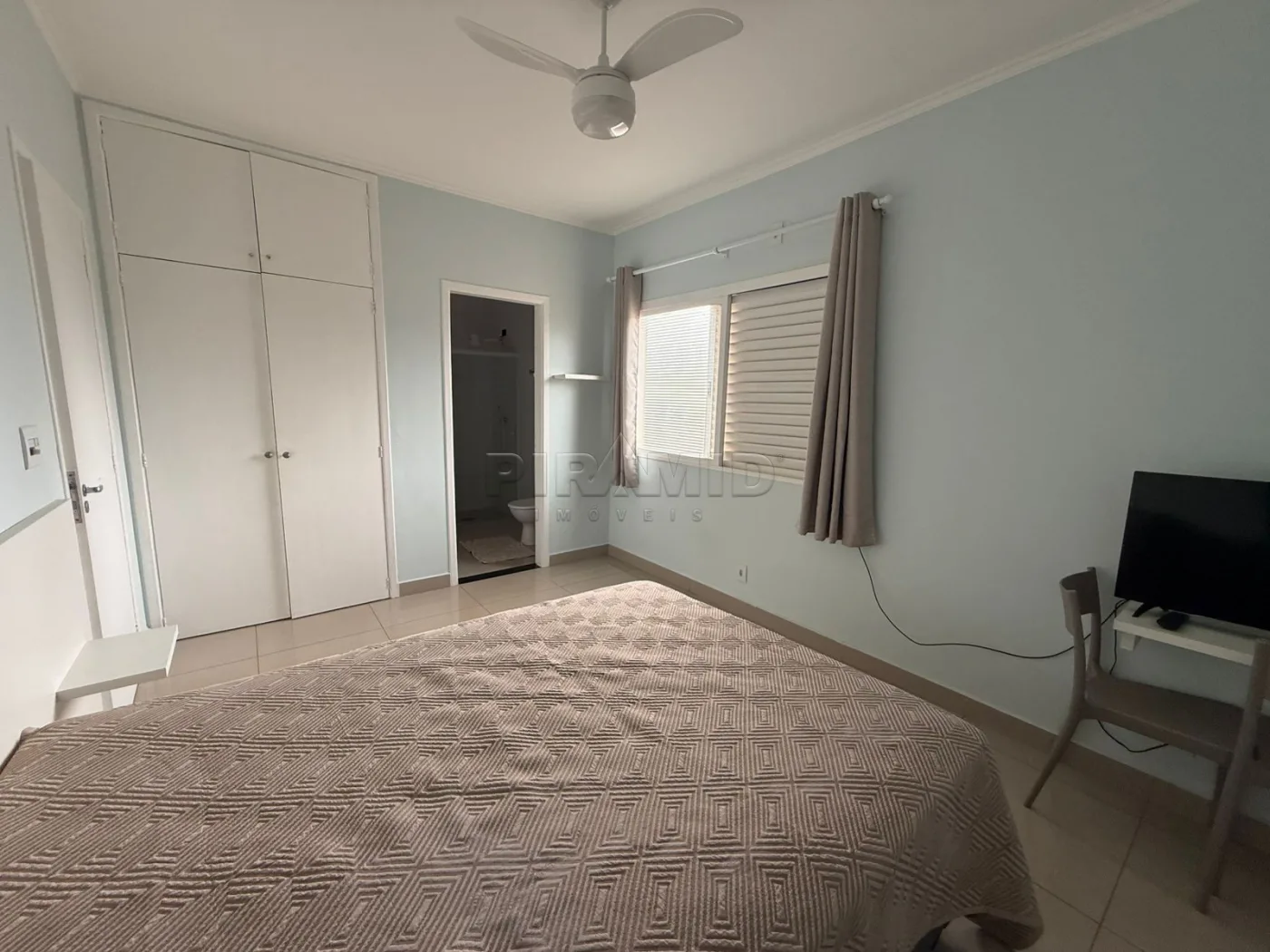 Alugar Apartamento / Padr&atilde;o em Ribeir&atilde;o Preto R$ 1.990,00 - Foto 13
