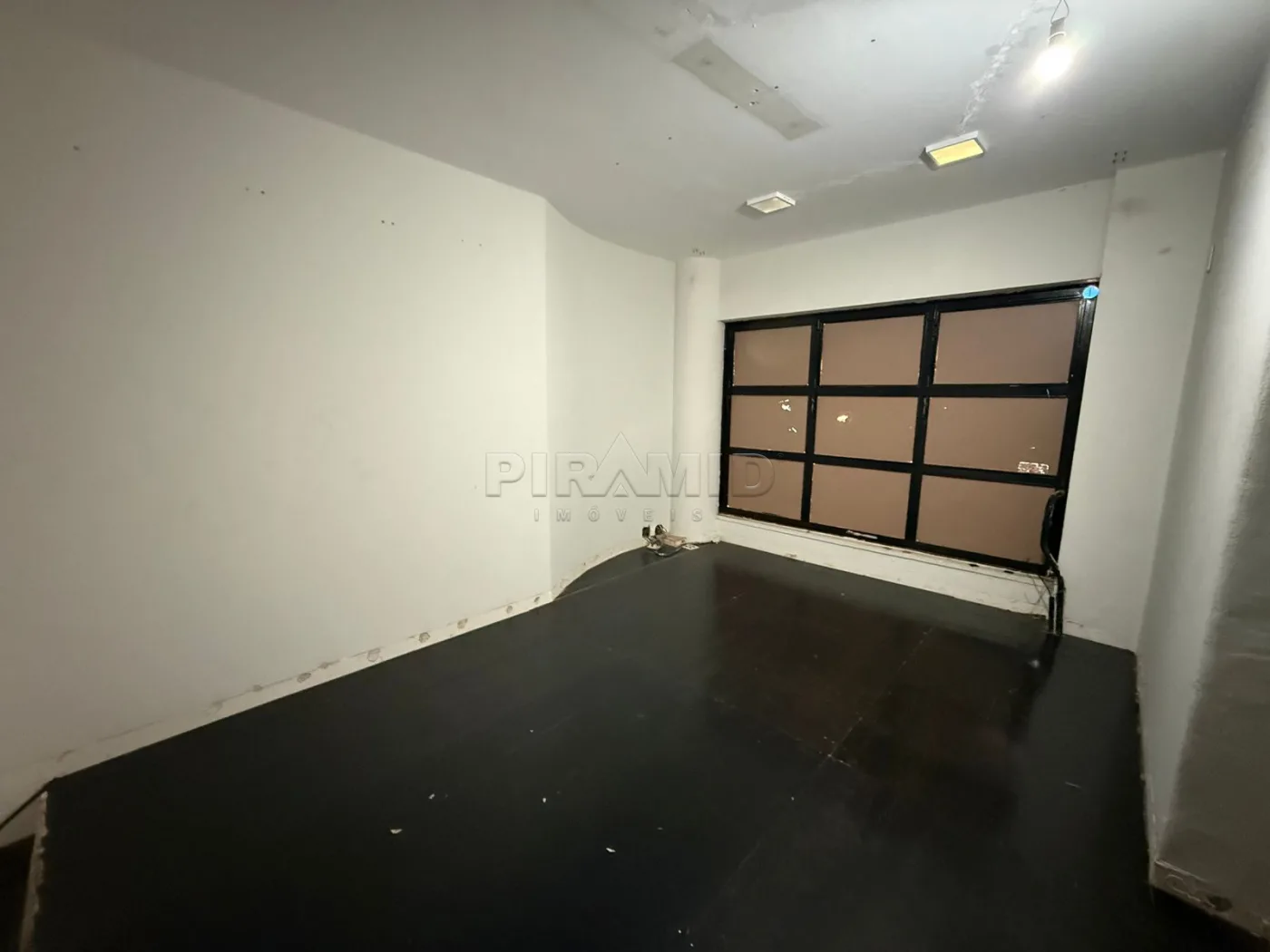 Alugar Comercial / Sal&atilde;o em Ribeir&atilde;o Preto R$ 6.000,00 - Foto 13