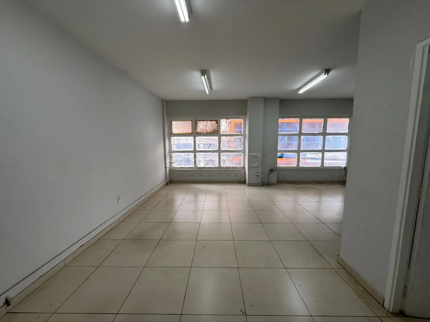 Alugar Comercial / Sal&atilde;o em Ribeir&atilde;o Preto R$ 6.000,00 - Foto 19