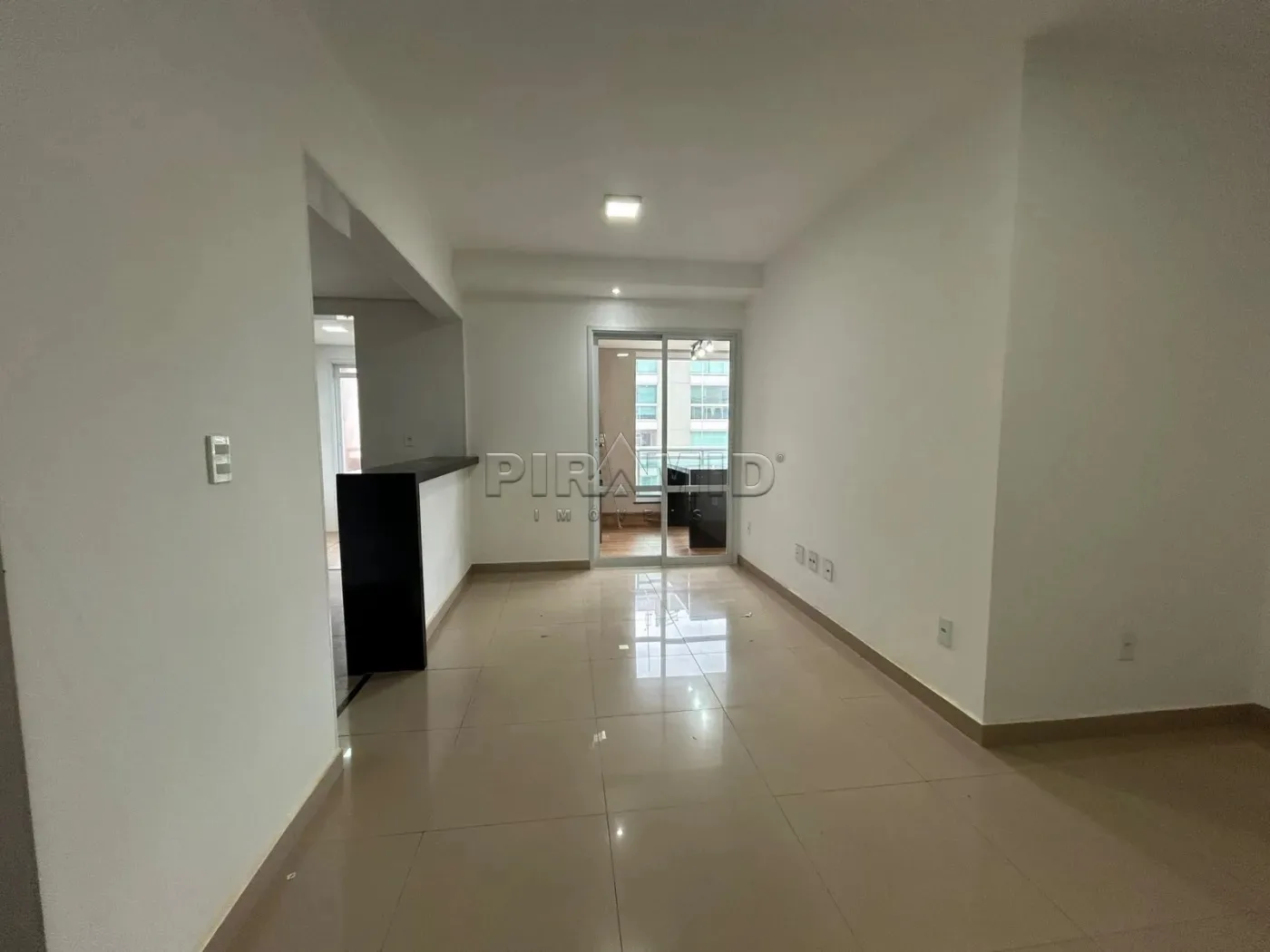 Alugar Apartamento / Padr&atilde;o em Ribeir&atilde;o Preto R$ 5.500,00 - Foto 1