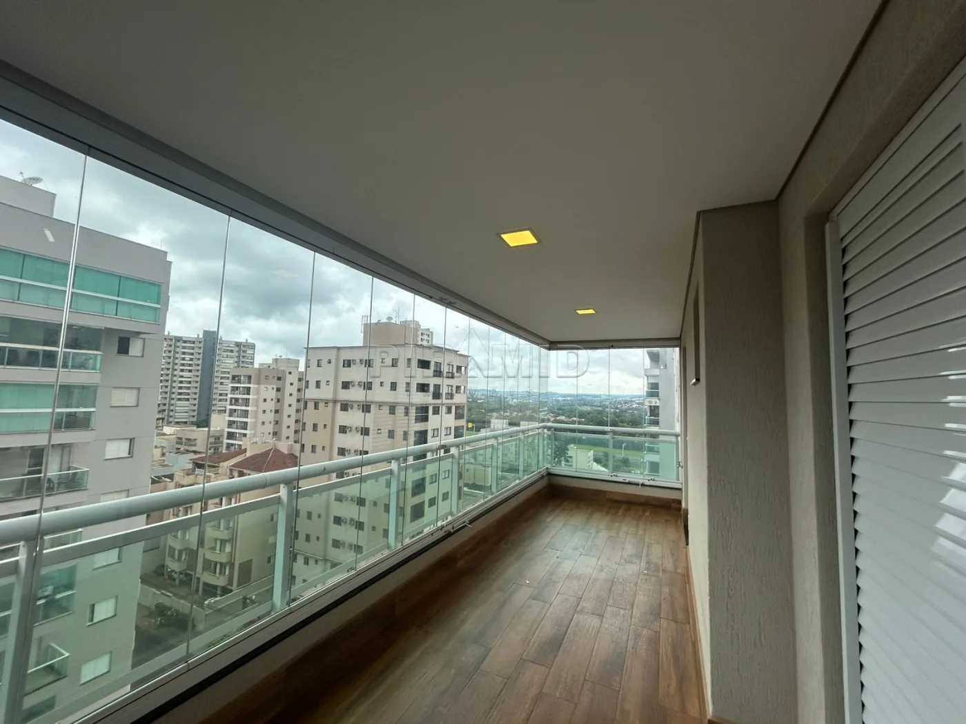 Alugar Apartamento / Padr&atilde;o em Ribeir&atilde;o Preto R$ 5.500,00 - Foto 1