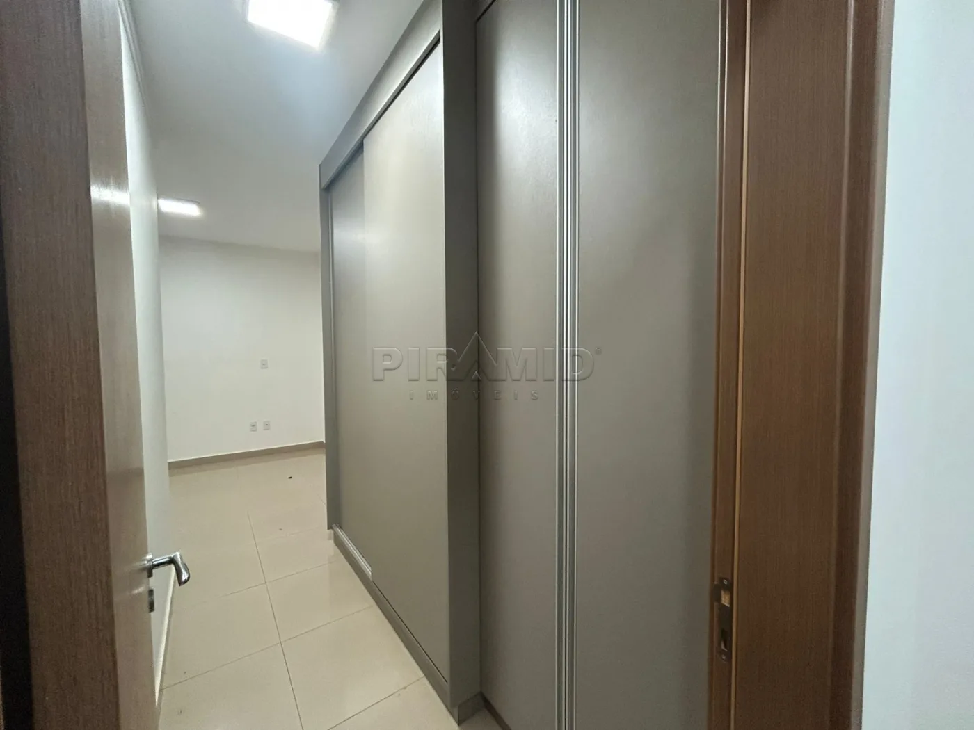 Alugar Apartamento / Padr&atilde;o em Ribeir&atilde;o Preto R$ 5.500,00 - Foto 15