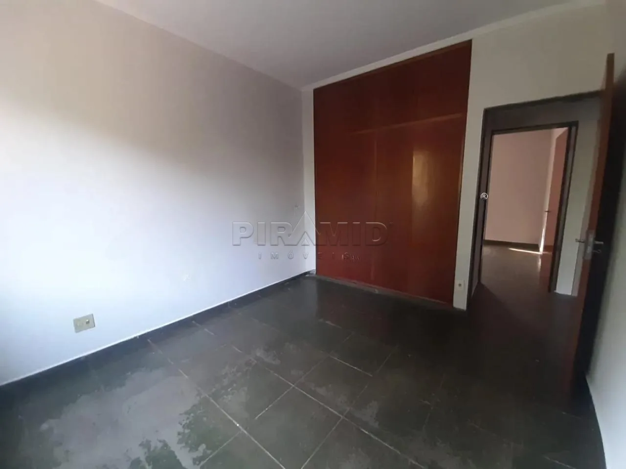Alugar Apartamento / Padr&atilde;o em Ribeir&atilde;o Preto R$ 1.700,00 - Foto 15