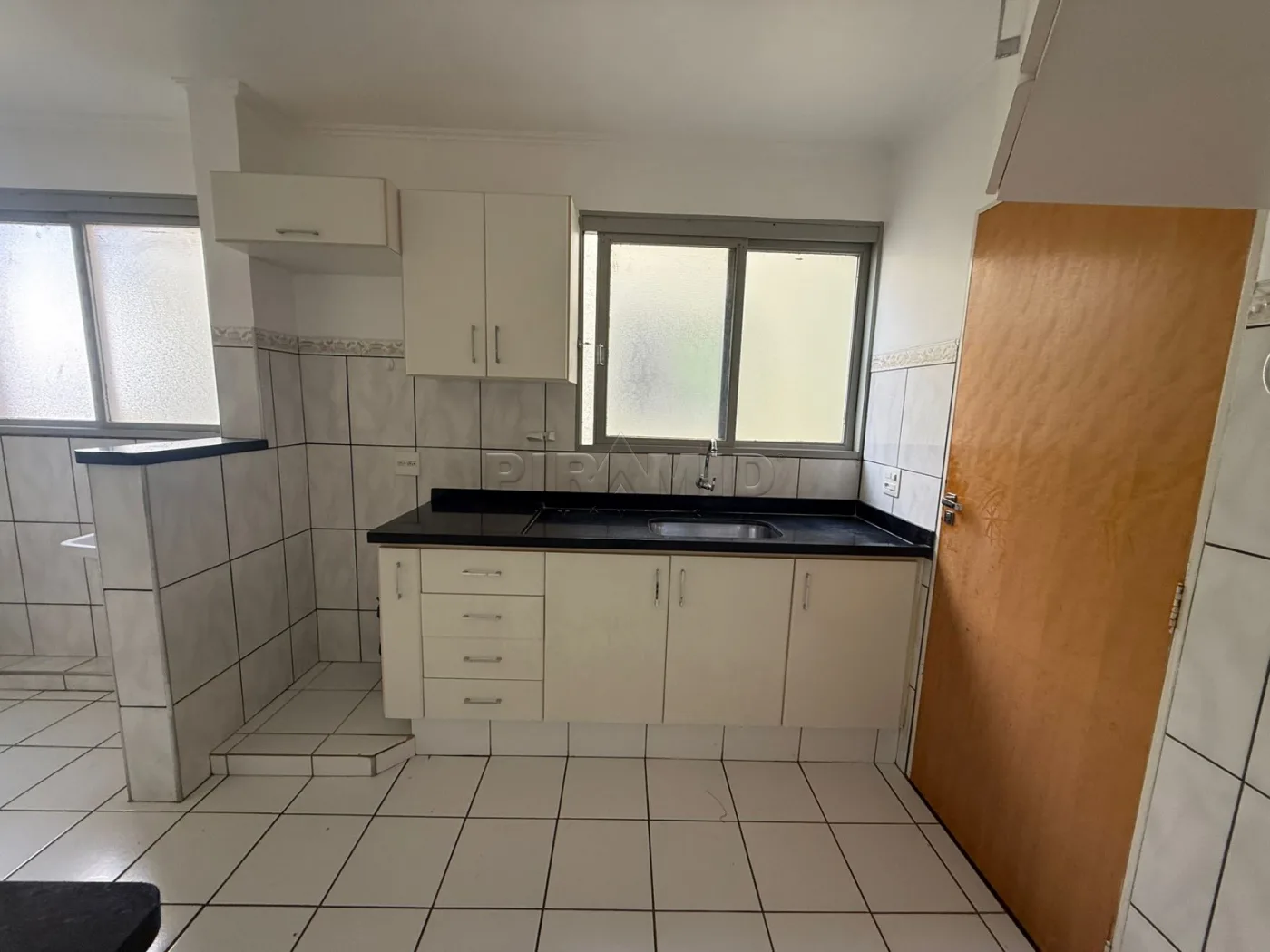 Alugar Apartamento / Padr&atilde;o em Ribeir&atilde;o Preto R$ 1.750,00 - Foto 16