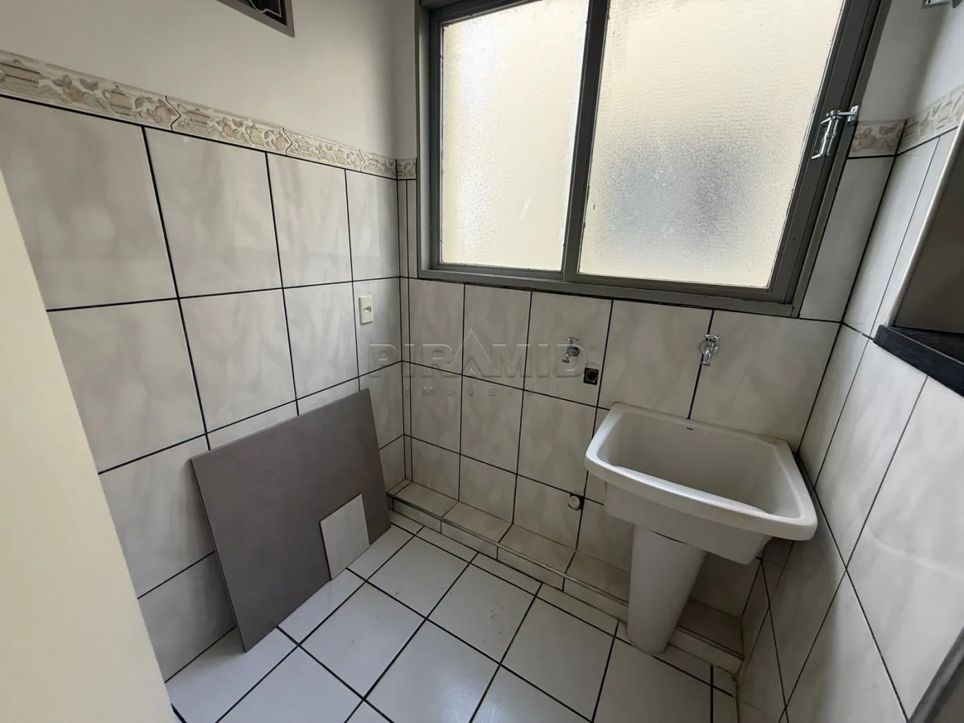 Alugar Apartamento / Padr&atilde;o em Ribeir&atilde;o Preto R$ 1.750,00 - Foto 21