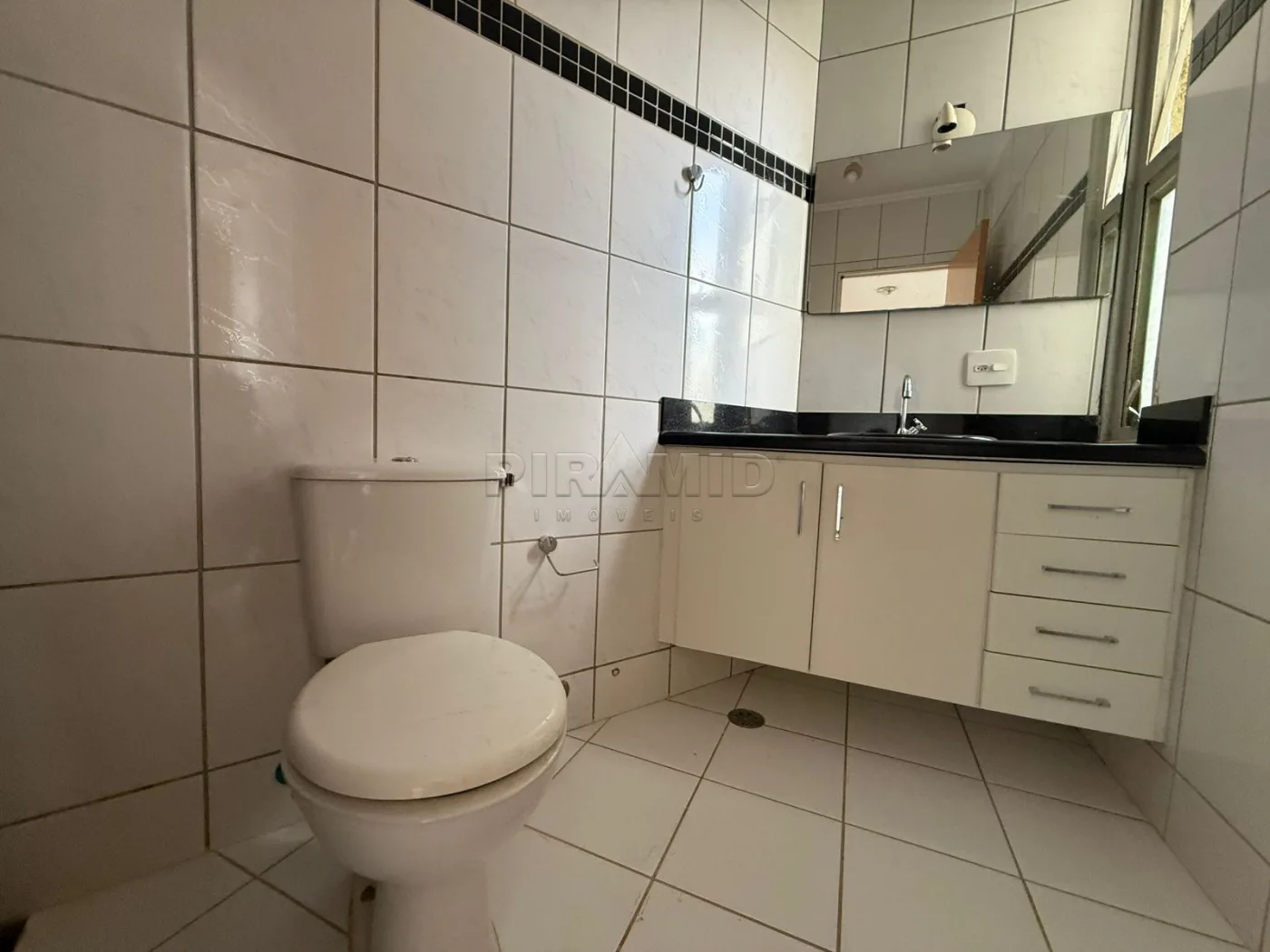 Alugar Apartamento / Padr&atilde;o em Ribeir&atilde;o Preto R$ 1.750,00 - Foto 13