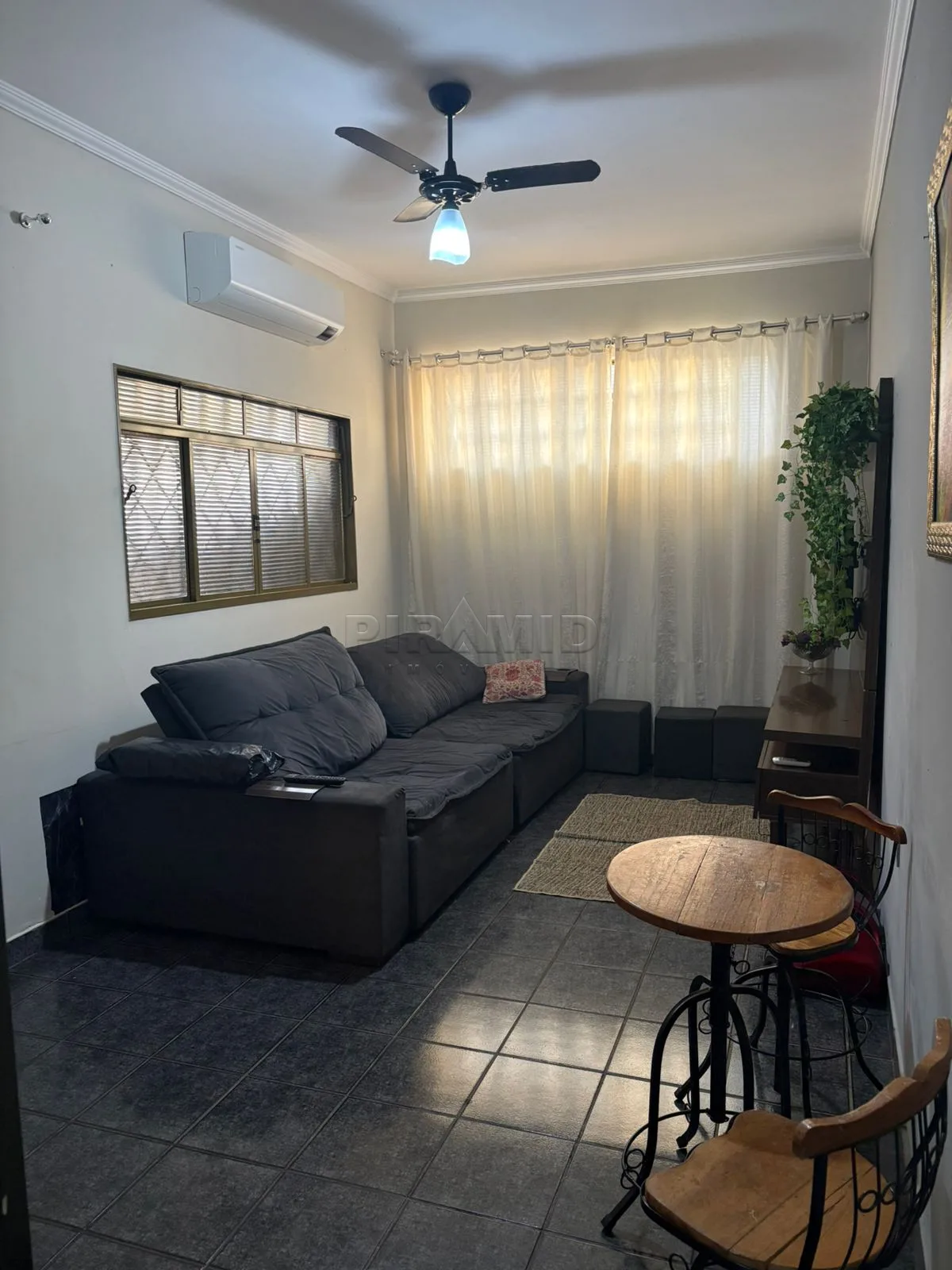 Comprar Casa / Padr&atilde;o em Ribeir&atilde;o Preto R$ 380.000,00 - Foto 1