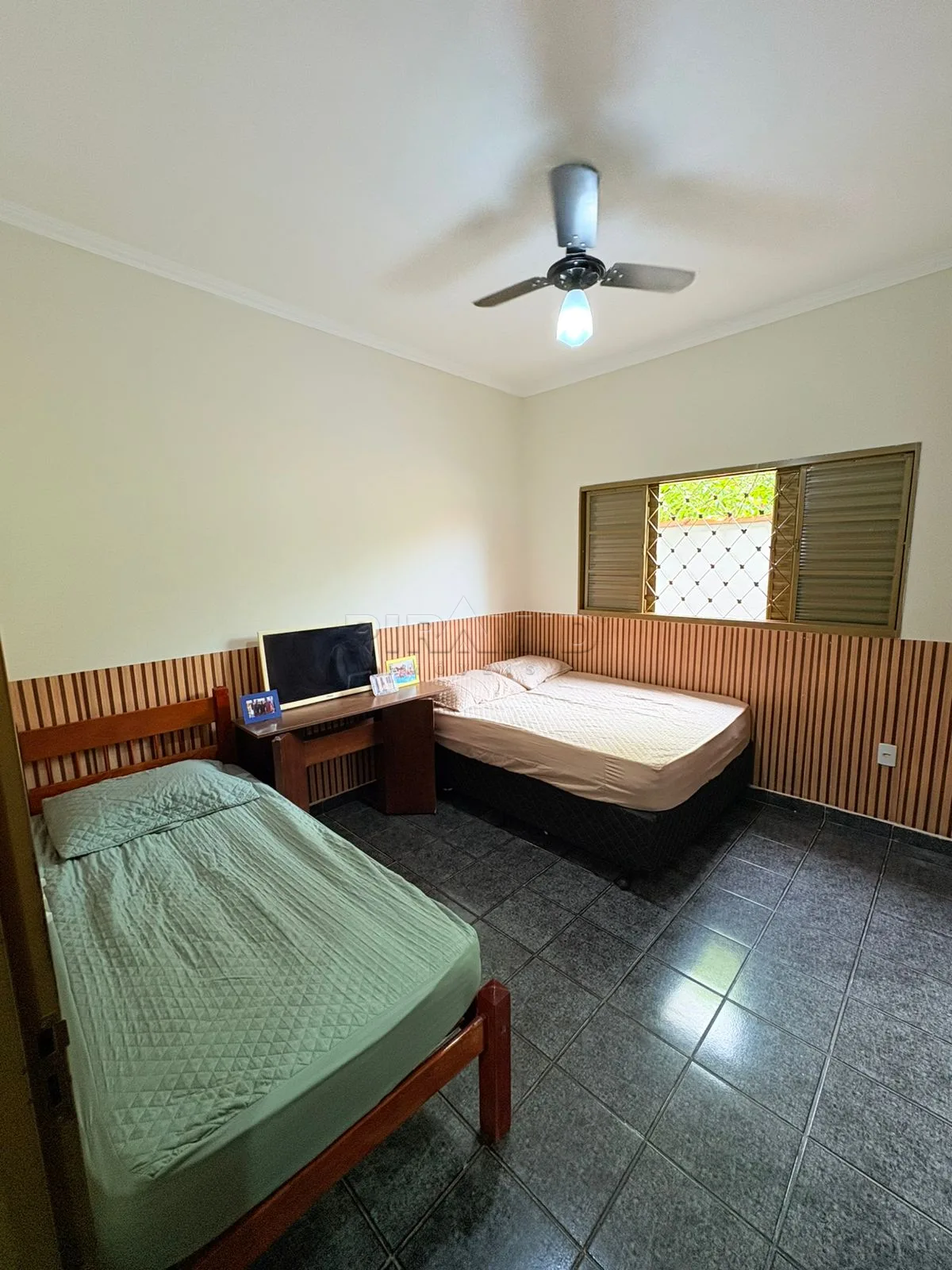 Comprar Casa / Padr&atilde;o em Ribeir&atilde;o Preto R$ 380.000,00 - Foto 3