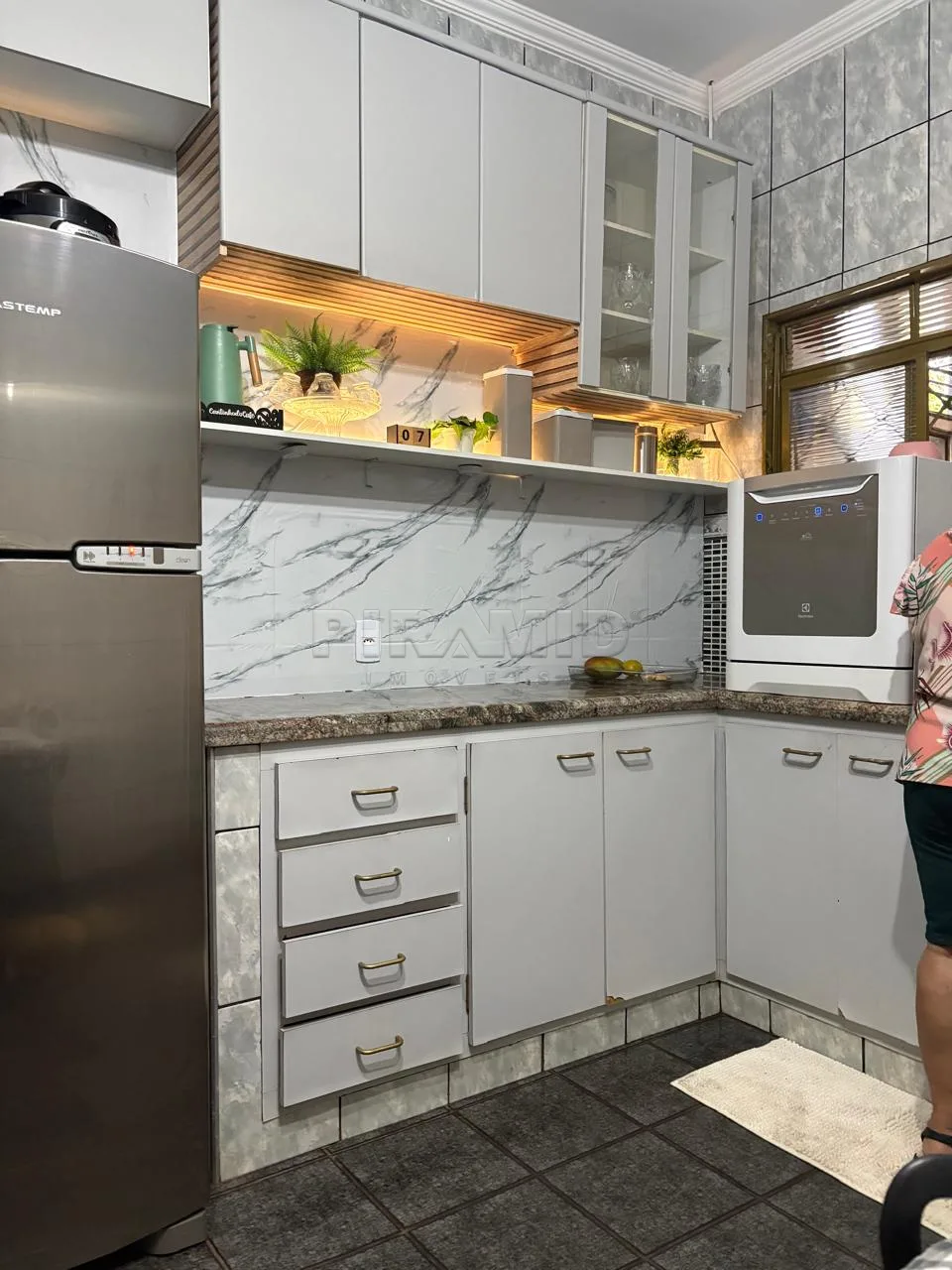 Comprar Casa / Padr&atilde;o em Ribeir&atilde;o Preto R$ 380.000,00 - Foto 6