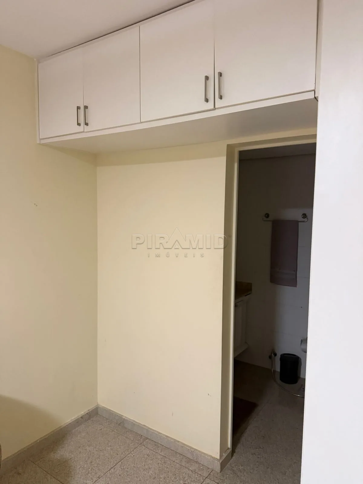 Alugar Apartamento / Flat em Ribeir&atilde;o Preto R$ 2.000,00 - Foto 3
