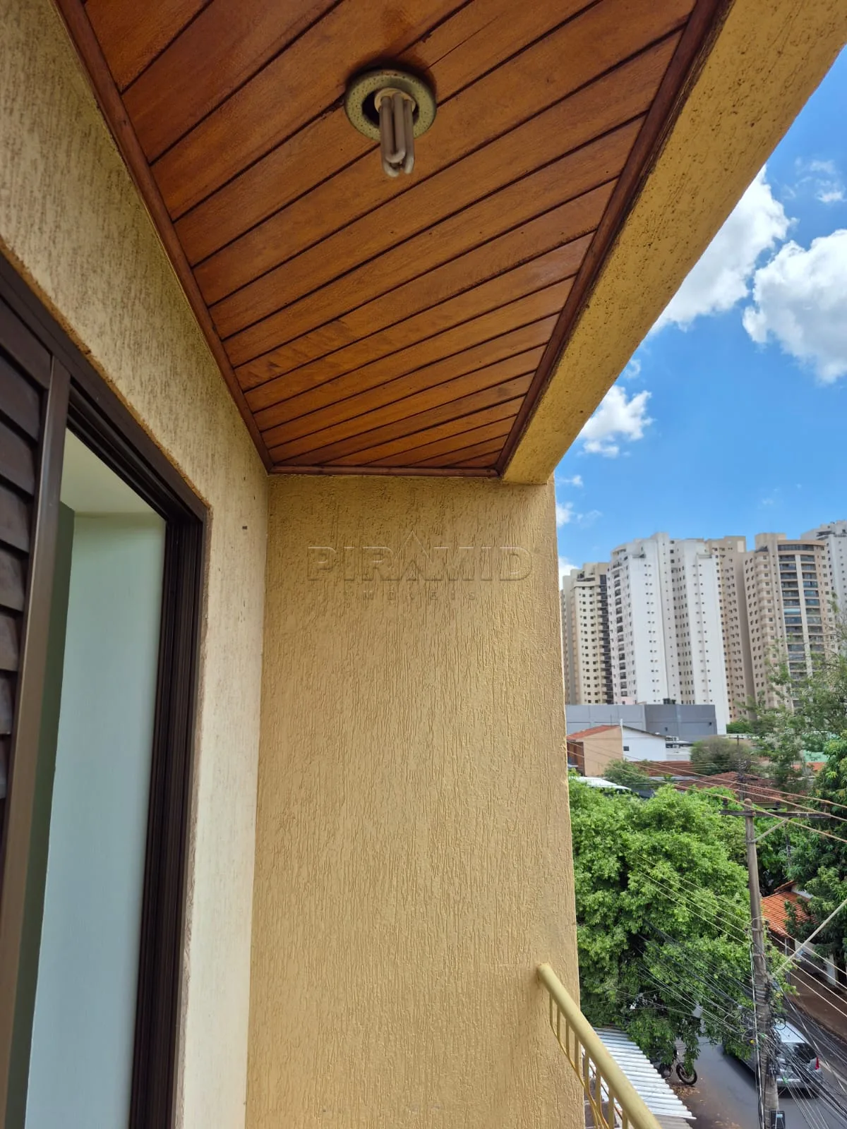 Alugar Apartamento / Padr&atilde;o em Ribeir&atilde;o Preto R$ 1.400,00 - Foto 17