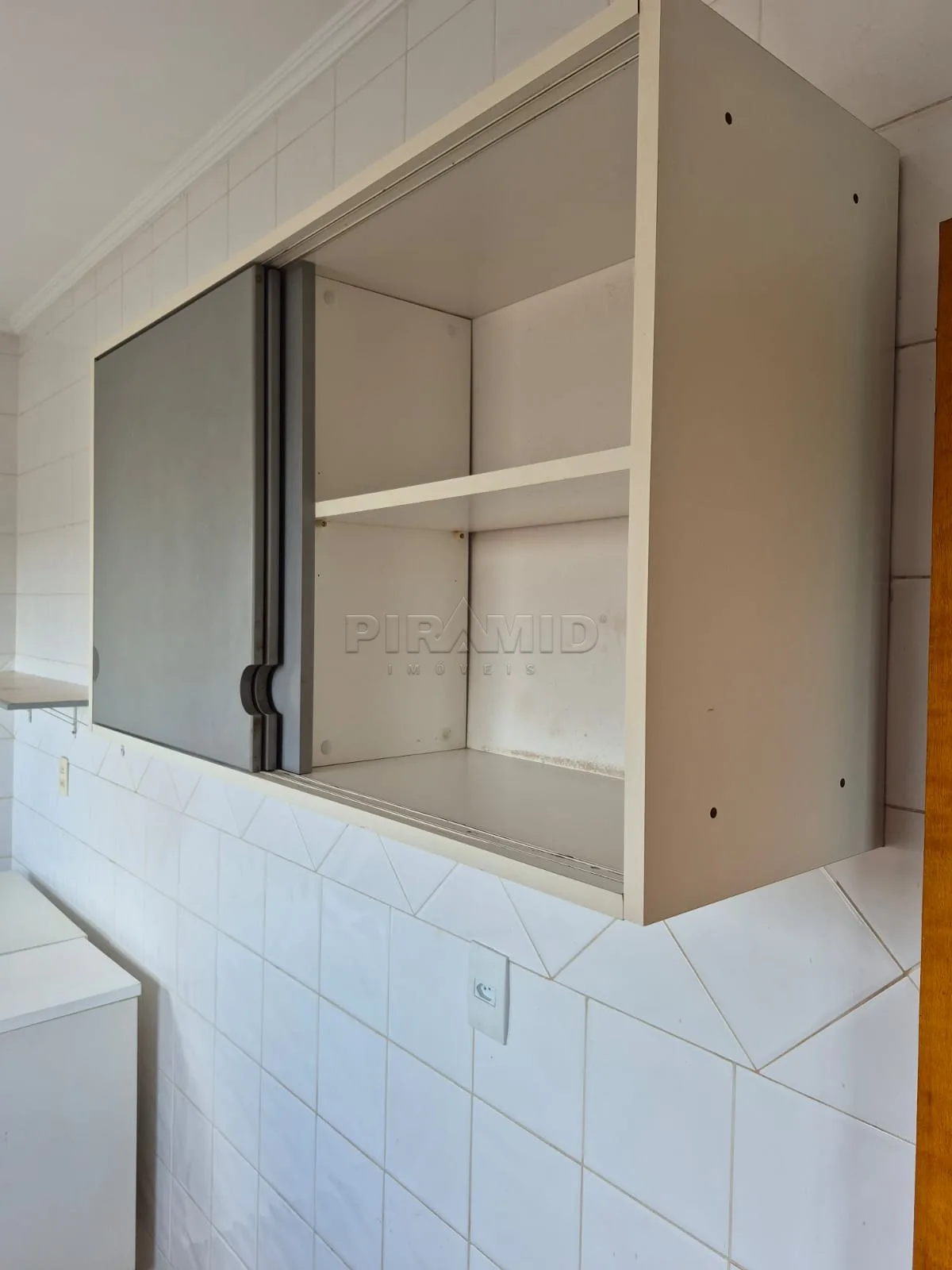 Alugar Apartamento / Padr&atilde;o em Ribeir&atilde;o Preto R$ 1.400,00 - Foto 9