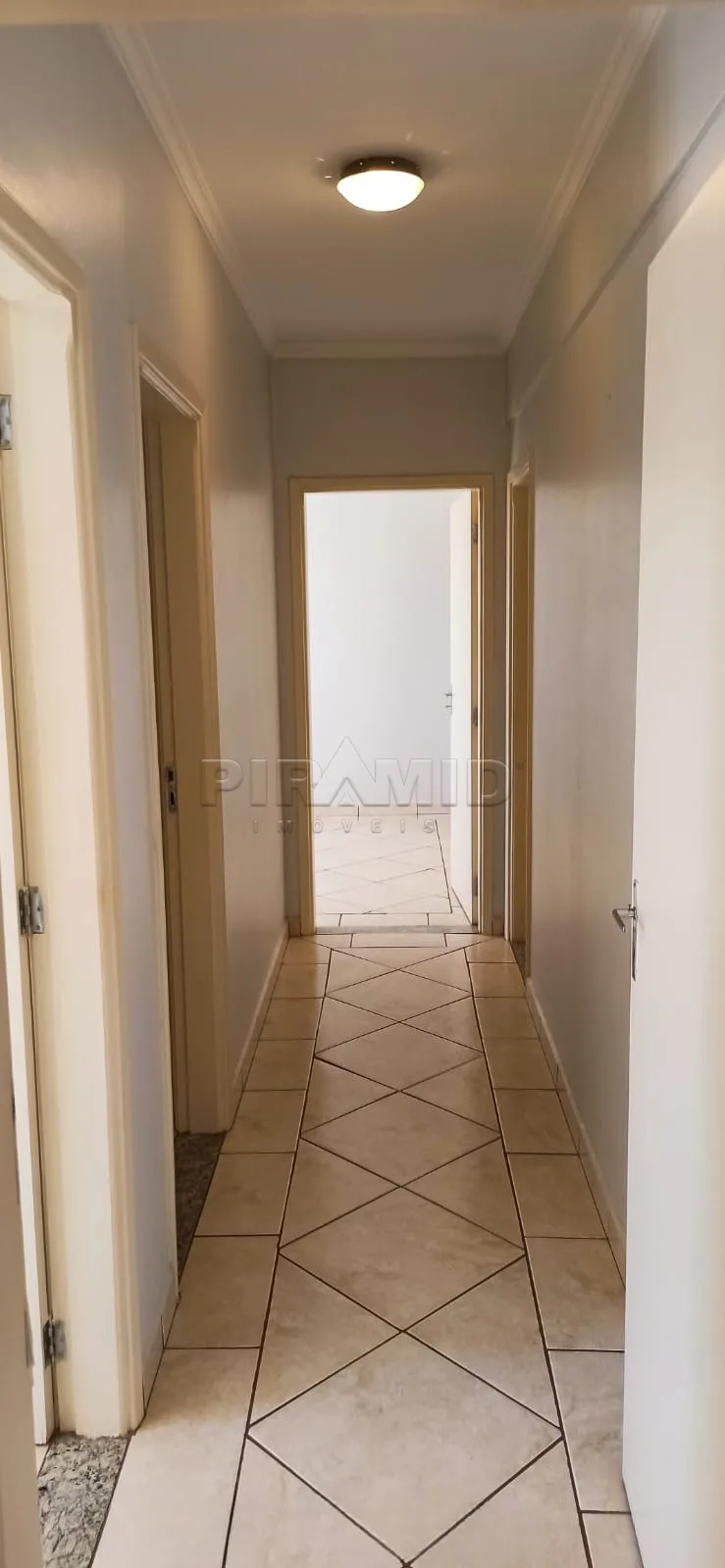 Comprar Apartamento / Padr&atilde;o em Ribeir&atilde;o Preto R$ 350.000,00 - Foto 6