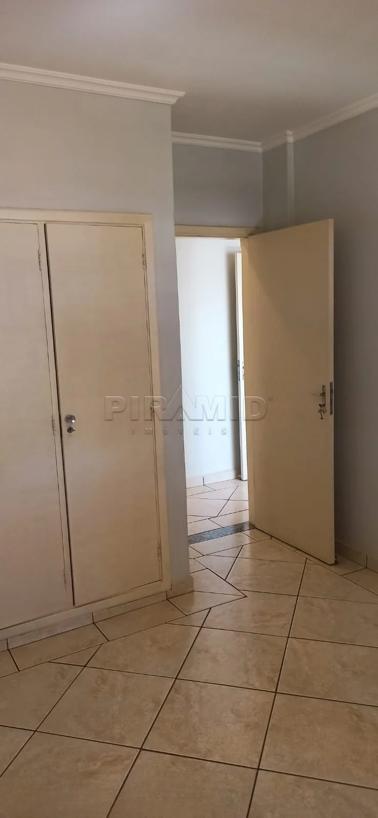 Comprar Apartamento / Padr&atilde;o em Ribeir&atilde;o Preto R$ 350.000,00 - Foto 12