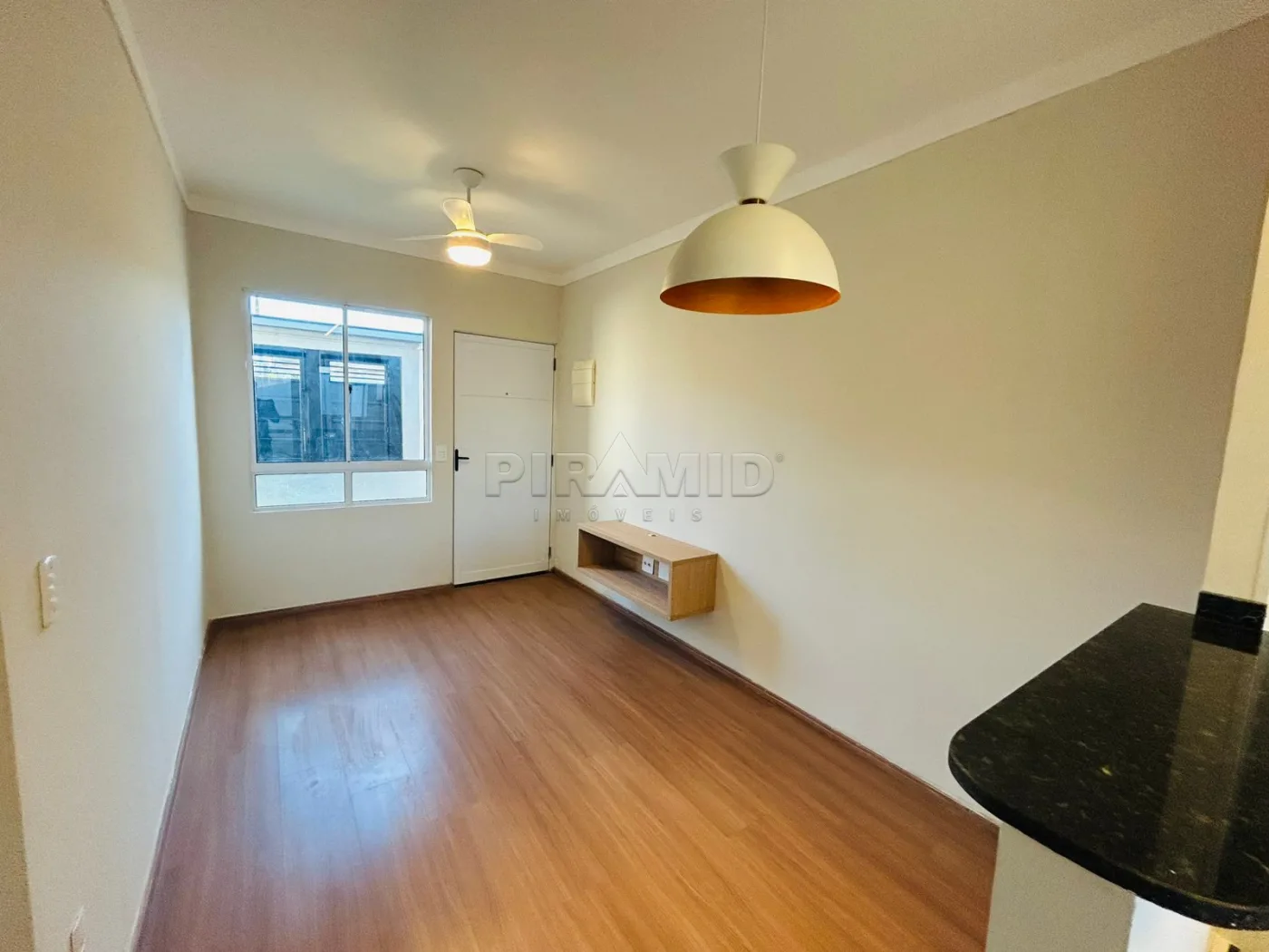 Comprar Casa / Padr&atilde;o em Ribeir&atilde;o Preto R$ 315.000,00 - Foto 2