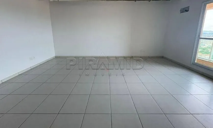 Alugar Comercial / Sala em Ribeir&atilde;o Preto R$ 2.000,00 - Foto 3