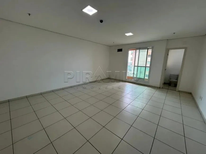 Alugar Comercial / Sala em Ribeir&atilde;o Preto R$ 1.800,00 - Foto 1