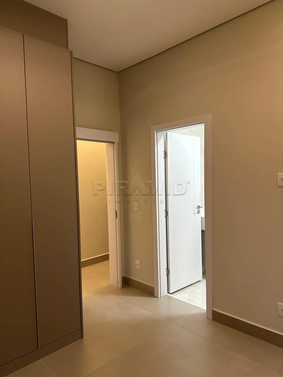 Alugar Casa / Condom&iacute;nio em Bonfim Paulista R$ 11.000,00 - Foto 24