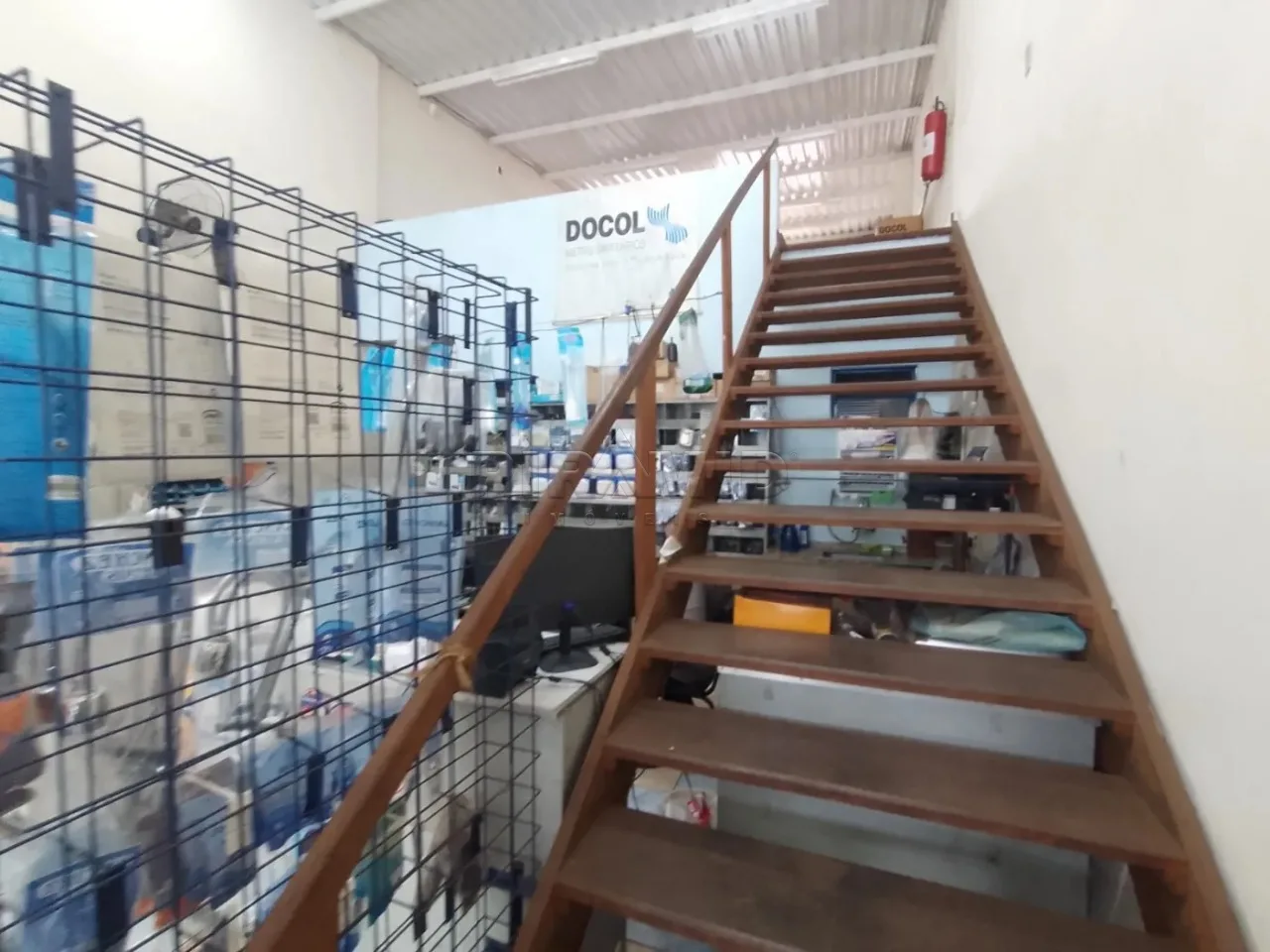 Alugar Comercial / Sal&atilde;o em Ribeir&atilde;o Preto R$ 5.850,00 - Foto 2