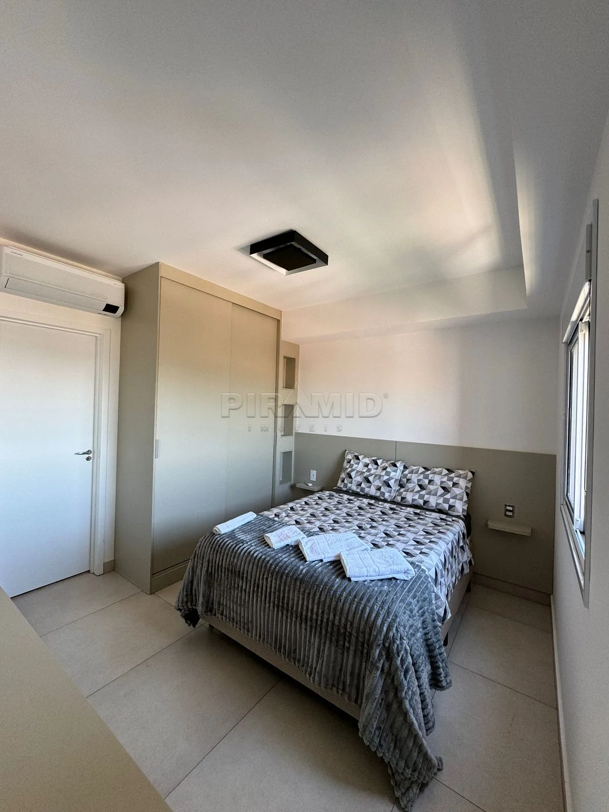 Alugar Apartamento / Flat em Ribeir&atilde;o Preto R$ 3.500,00 - Foto 2